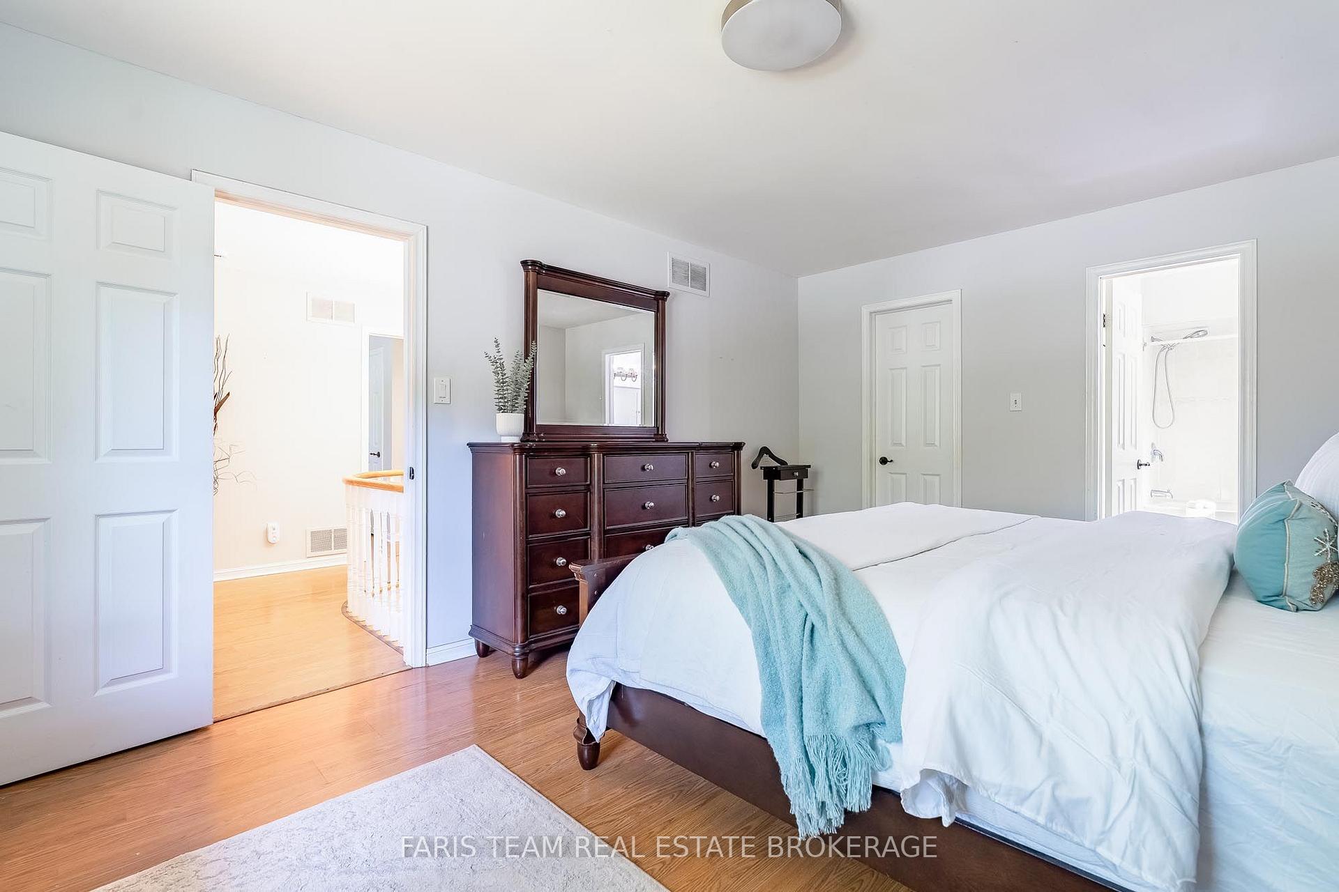 Photo 24 of 1 Susan Place, Barrie, Sunnidale — HOMEH