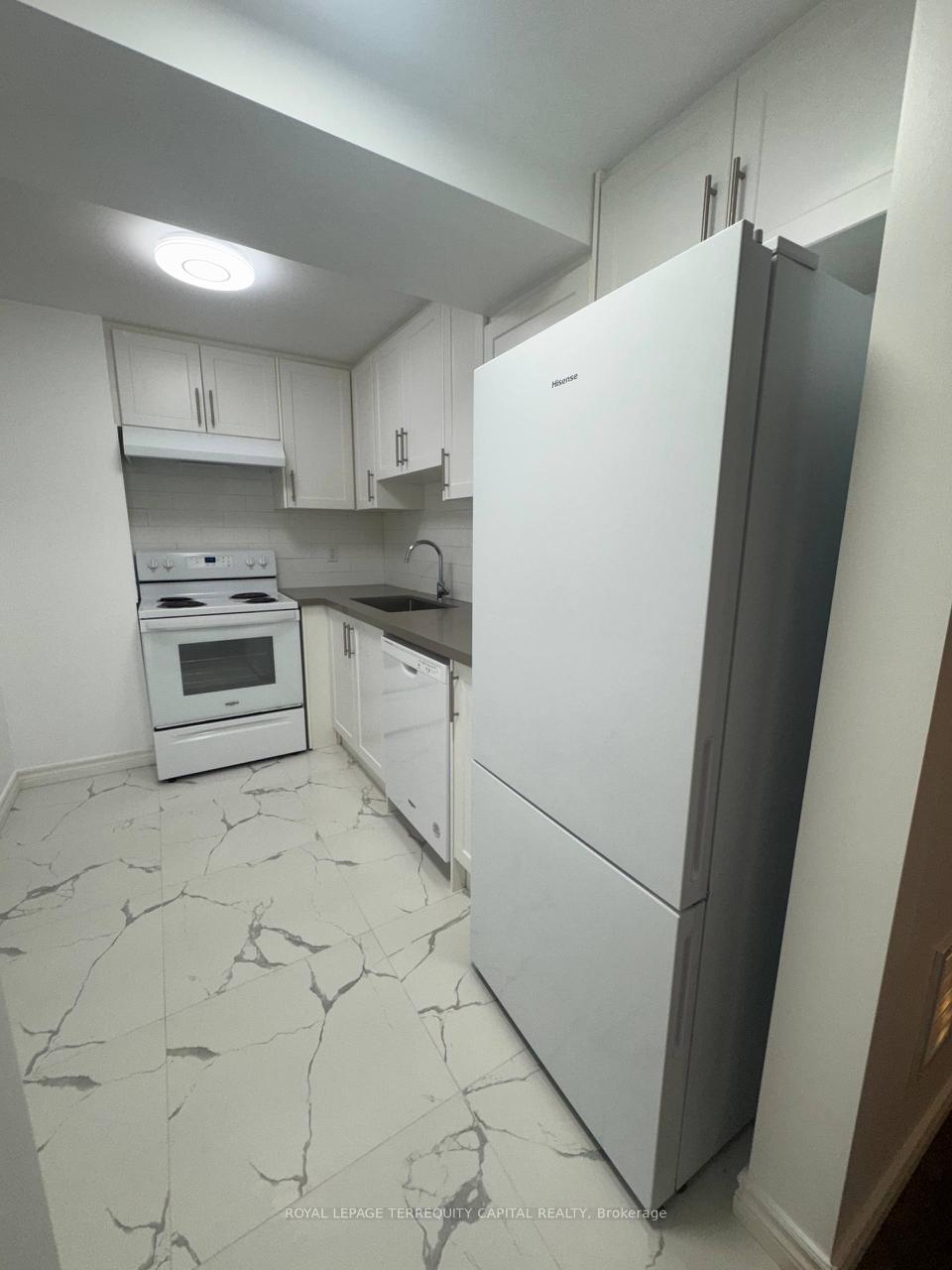Photo 6 of Unit Lower, 64 Copeman Crescent, Barrie, Painswick North — HOMEH