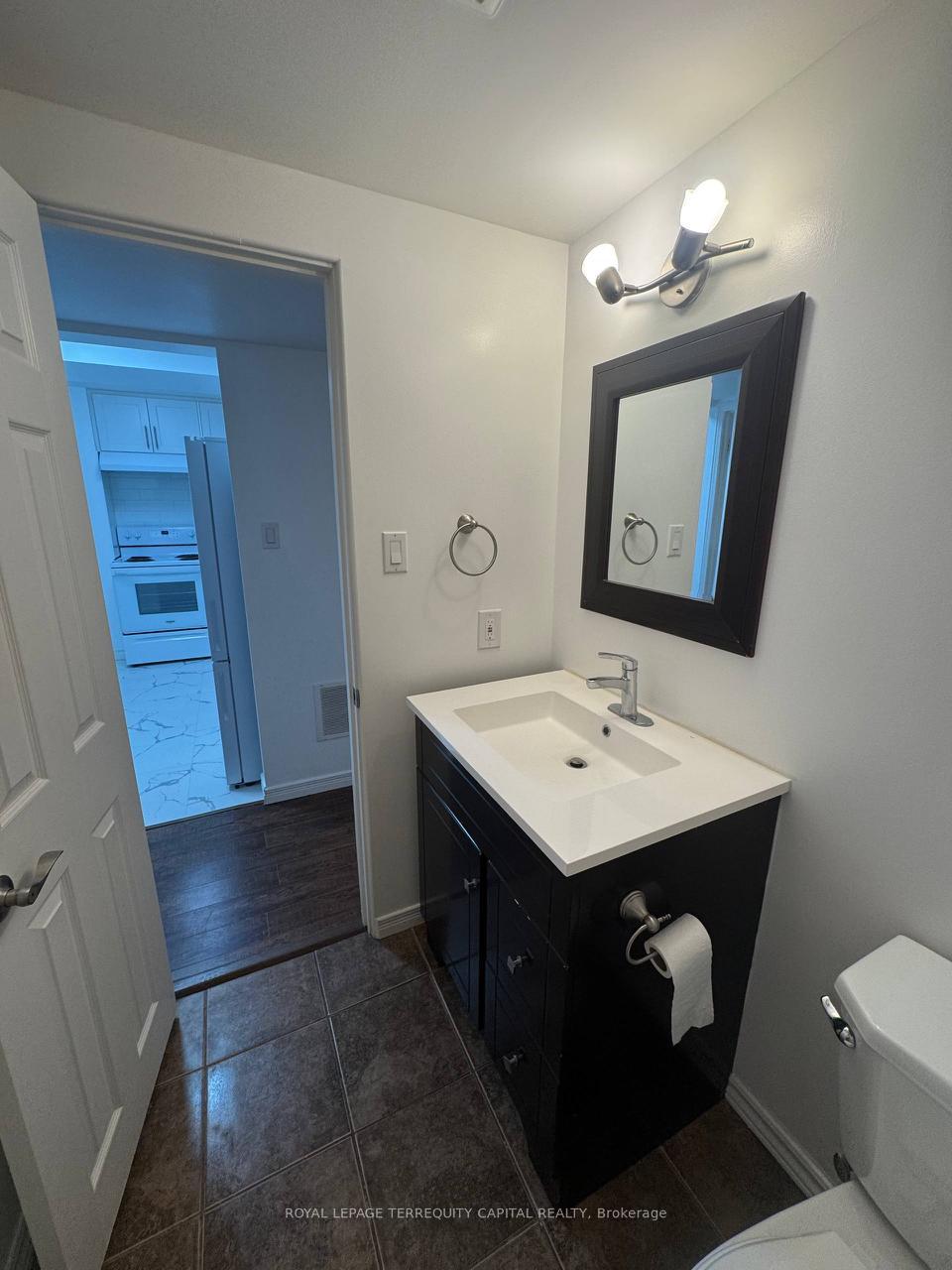 Photo 15 of Unit Lower, 64 Copeman Crescent, Barrie, Painswick North — HOMEH