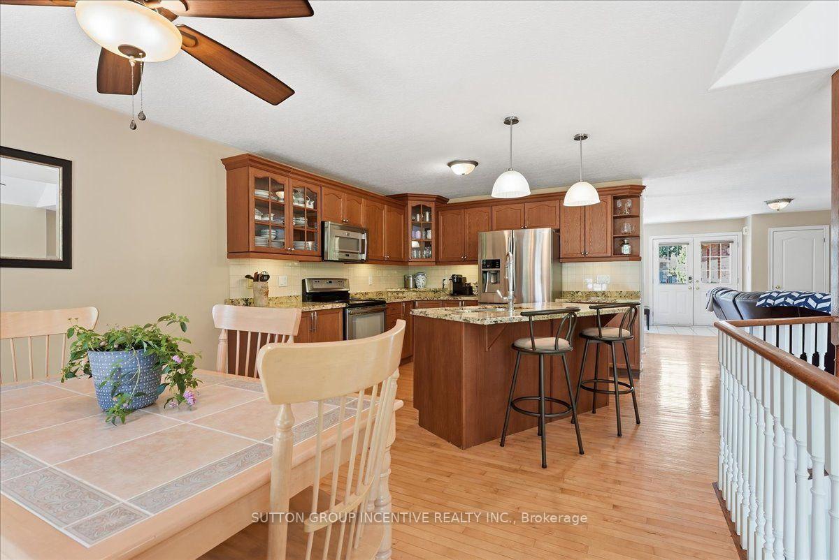 Photo 17 of 200 Cumming Drive, Barrie, Ardagh — HOMEH