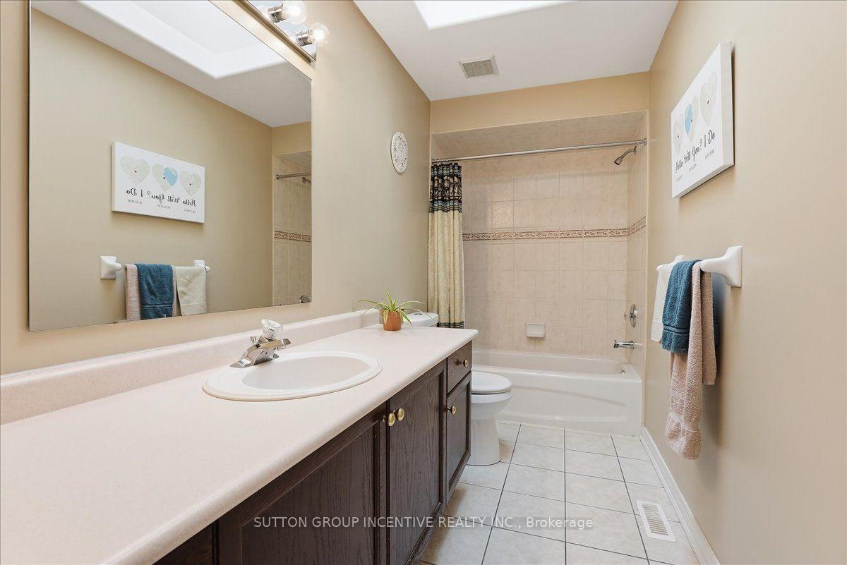 Photo 19 of 200 Cumming Drive, Barrie, Ardagh — HOMEH