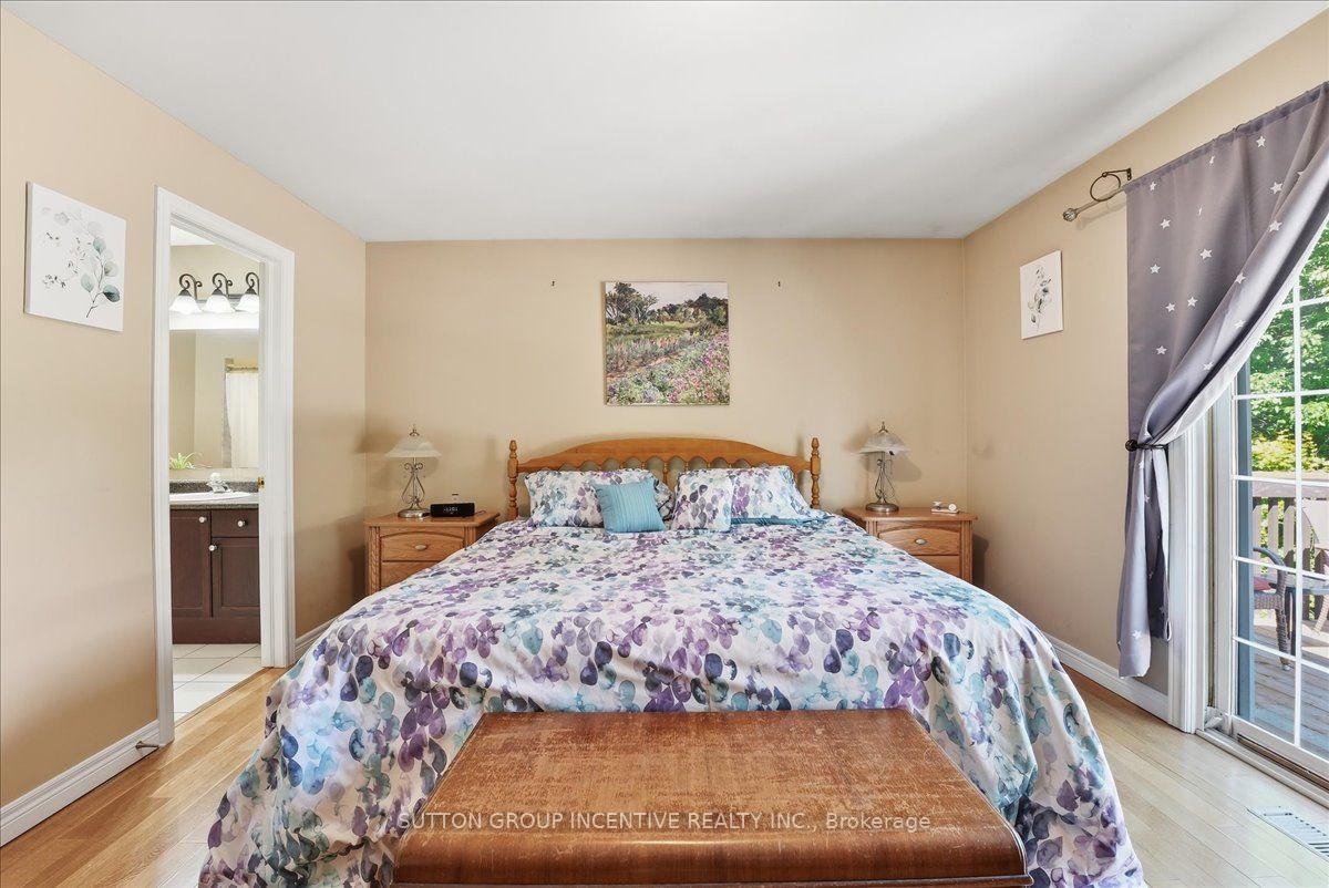 Photo 25 of 200 Cumming Drive, Barrie, Ardagh — HOMEH