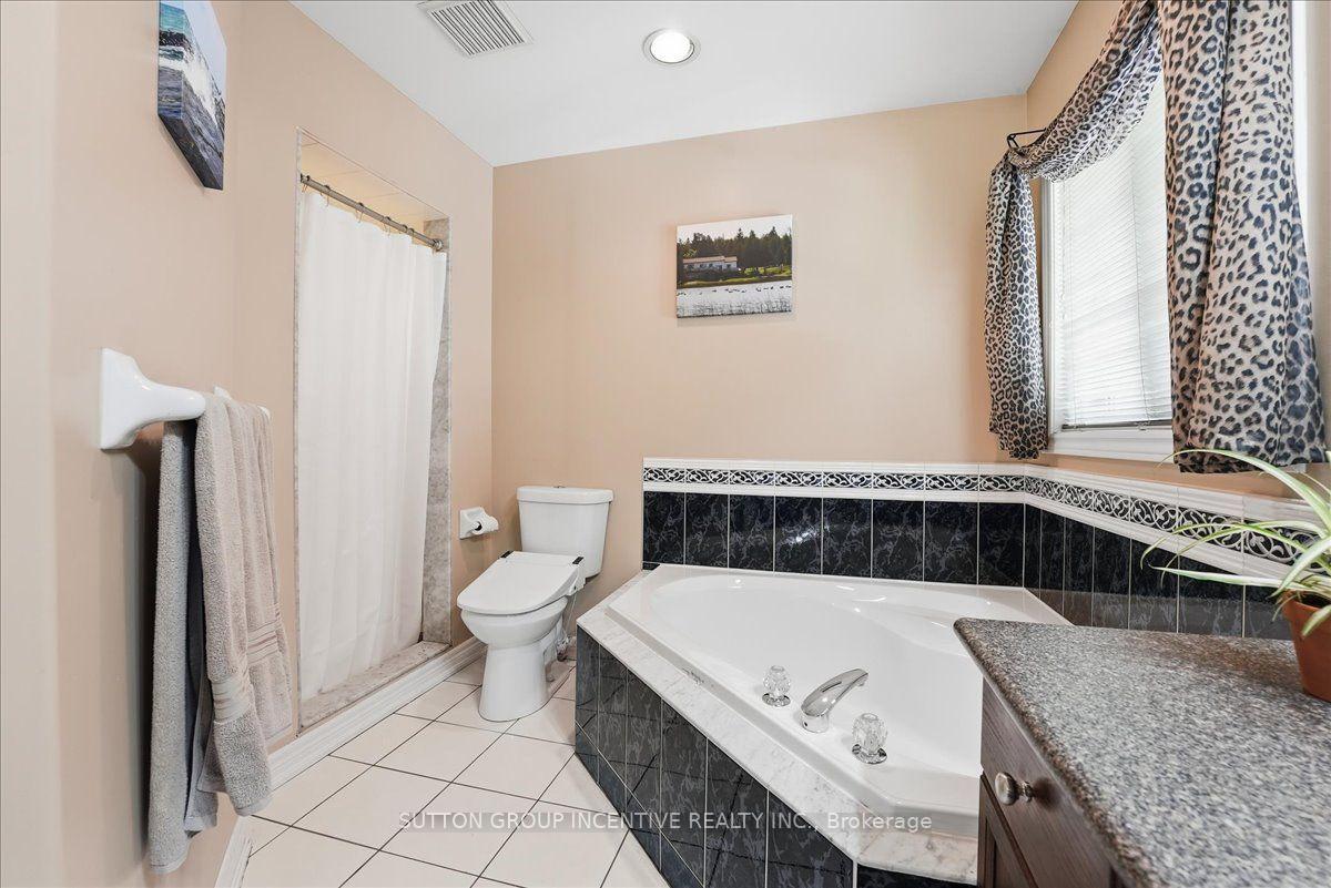 Photo 26 of 200 Cumming Drive, Barrie, Ardagh — HOMEH
