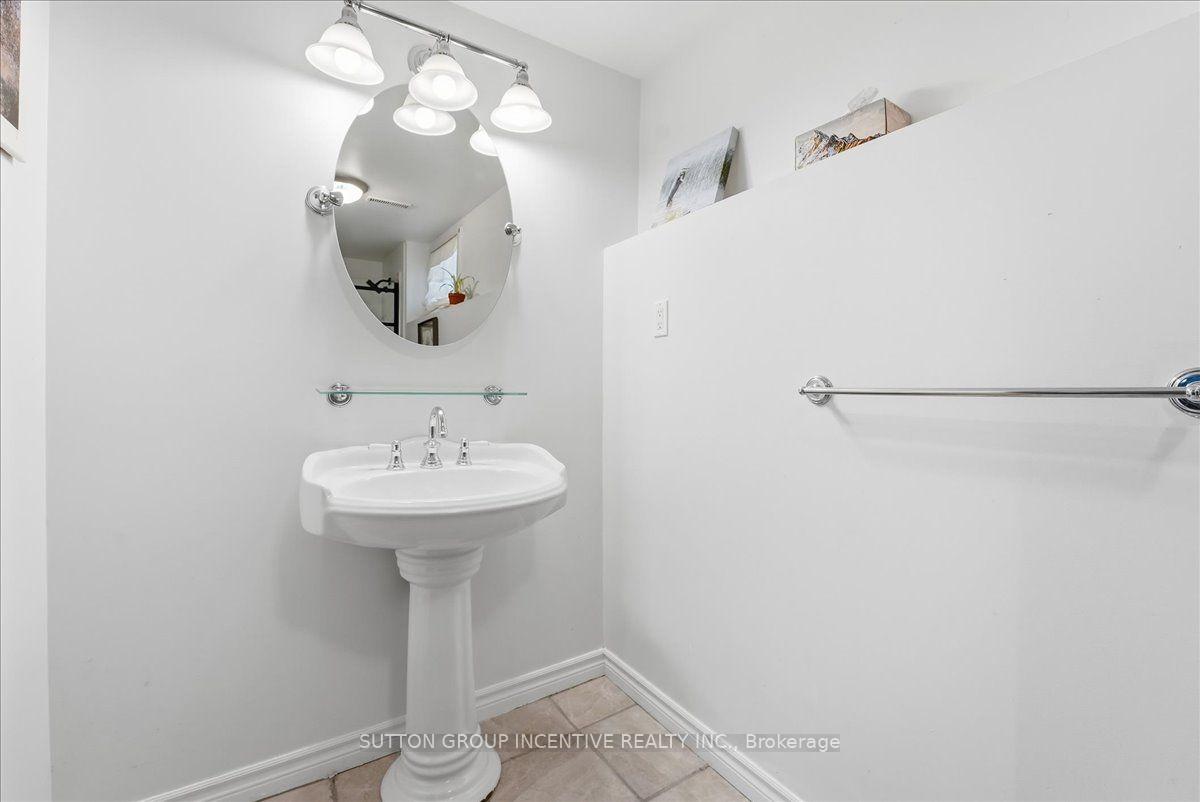 Photo 35 of 200 Cumming Drive, Barrie, Ardagh — HOMEH