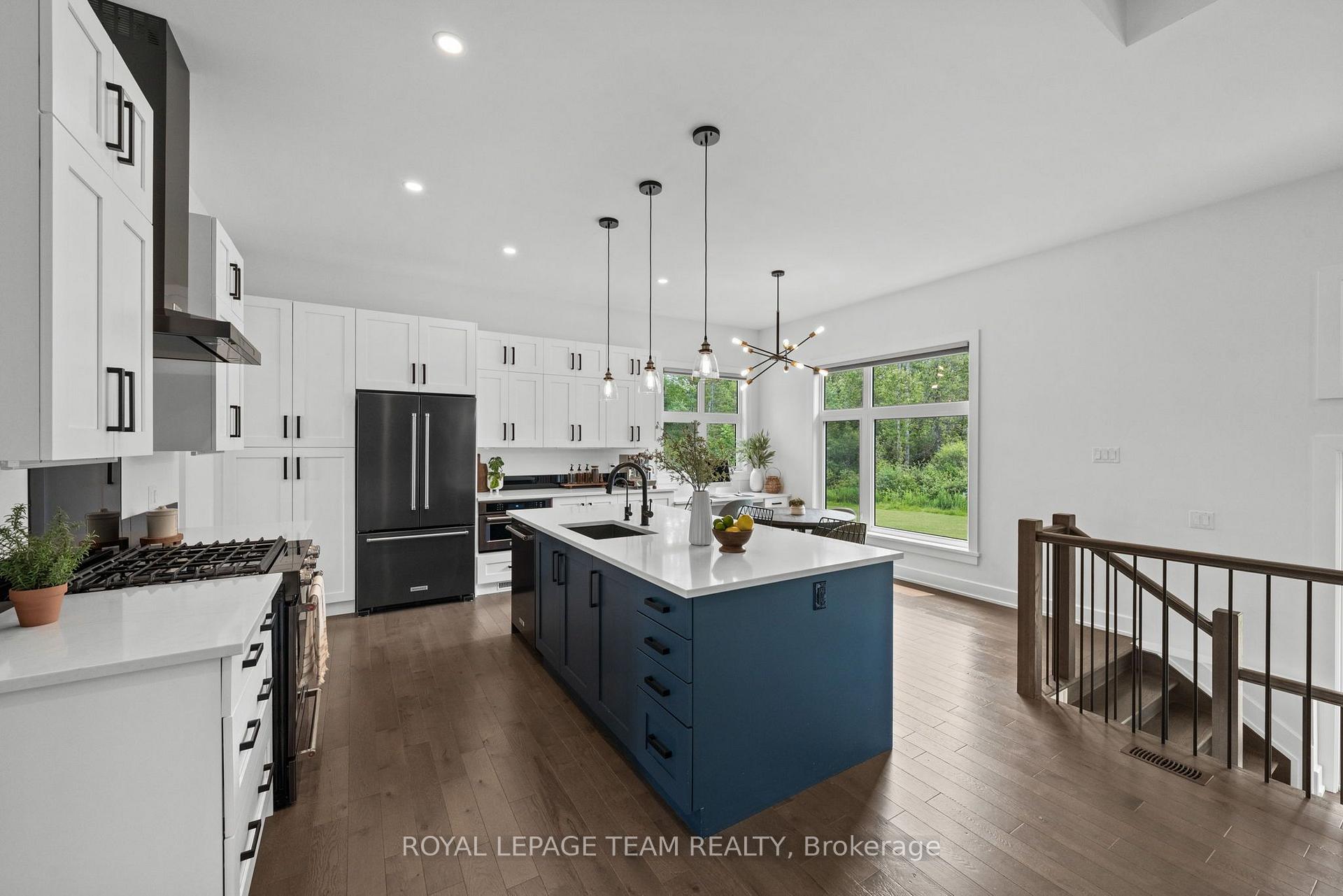Photo 10 of 176 Country Meadow Drive, Ottawa, Huntley Ward (North West) — HOMEH