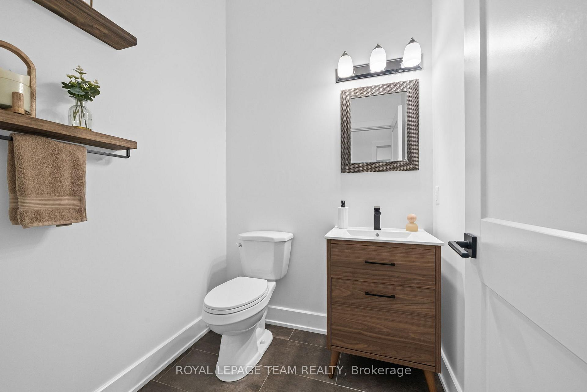 Photo 30 of 176 Country Meadow Drive, Ottawa, Huntley Ward (North West) — HOMEH