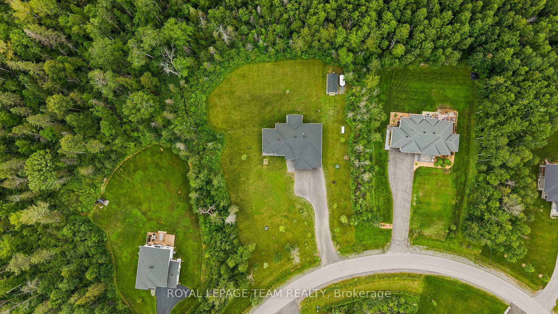 Photo 47 of 176 Country Meadow Drive, Ottawa, Huntley Ward (North West) — HOMEH