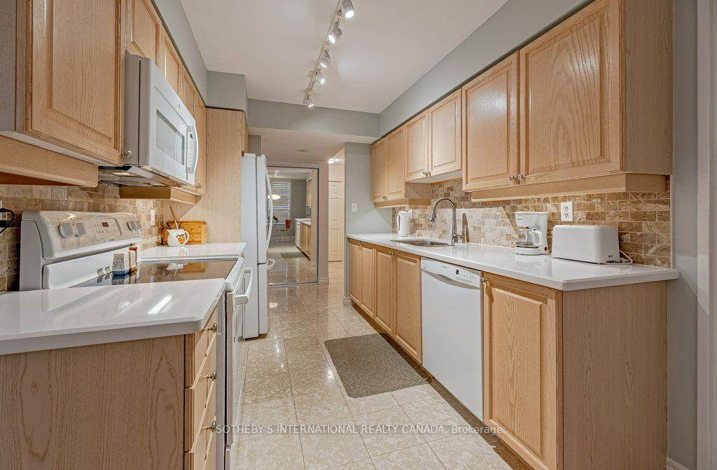 Photo 10 of Unit 218, 225 Merton Street, Toronto, Mount Pleasant West — HOMEH
