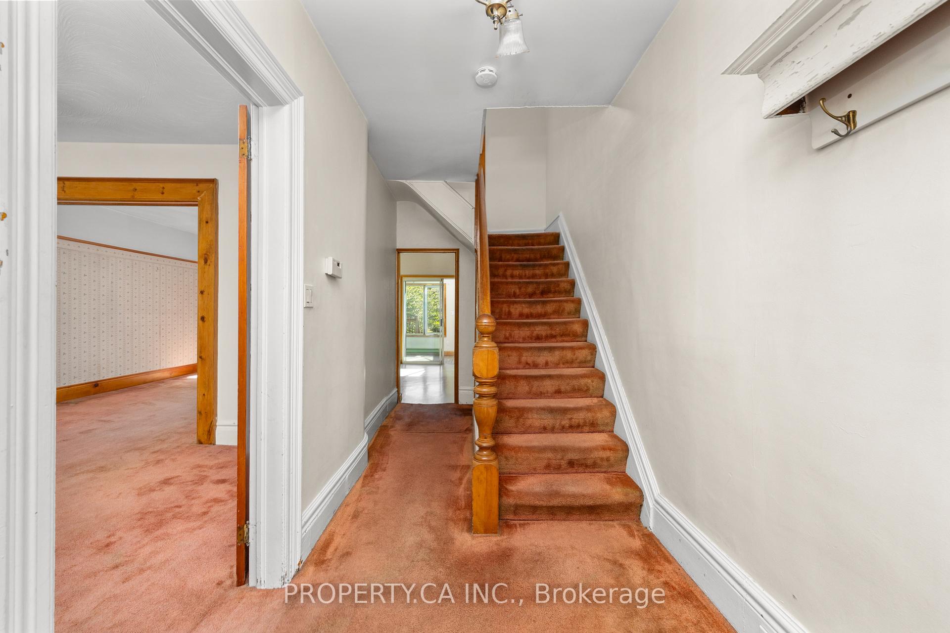 Photo 3 of 131 Pearson Avenue, Toronto, Roncesvalles — HOMEH