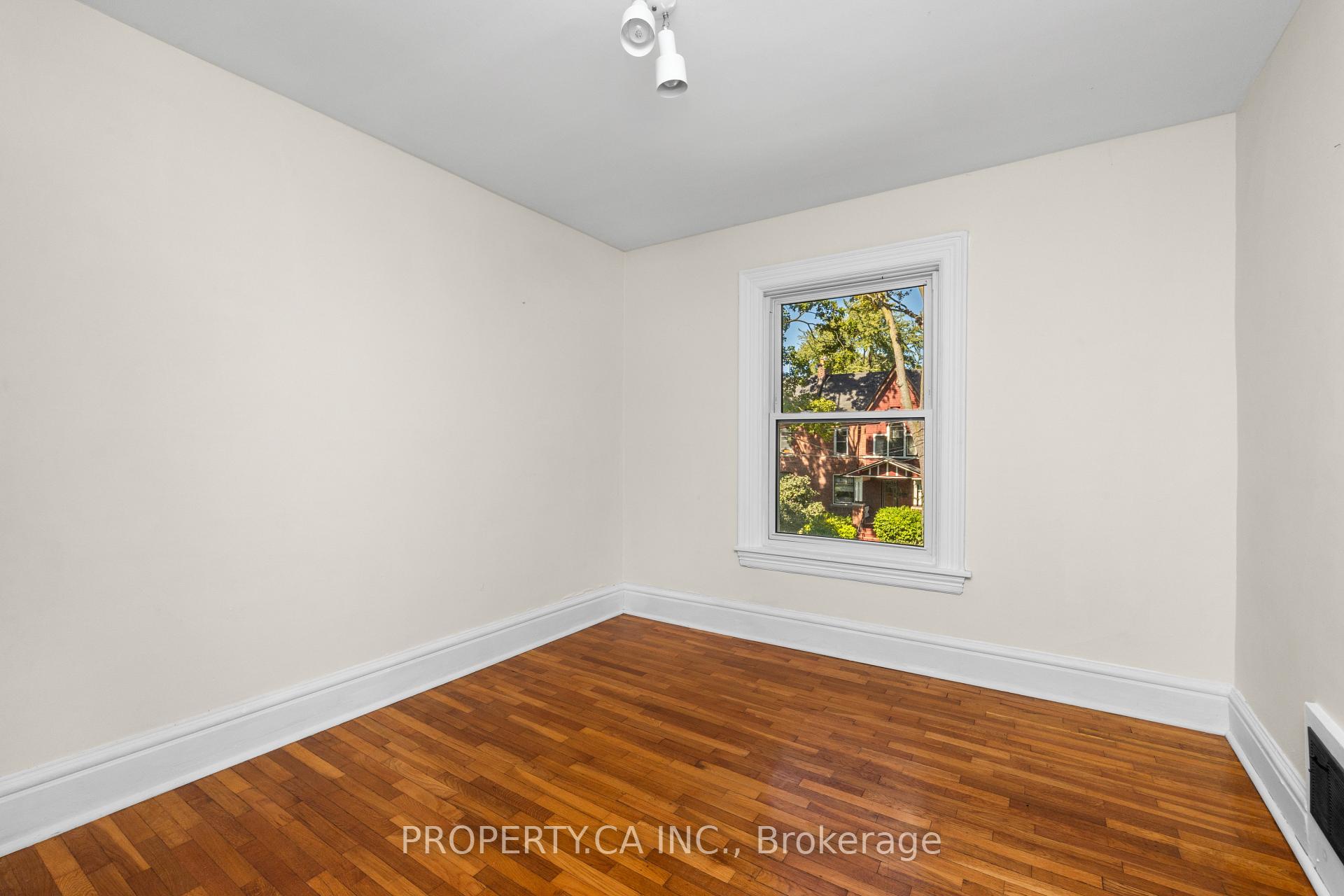 Photo 14 of 131 Pearson Avenue, Toronto, Roncesvalles — HOMEH