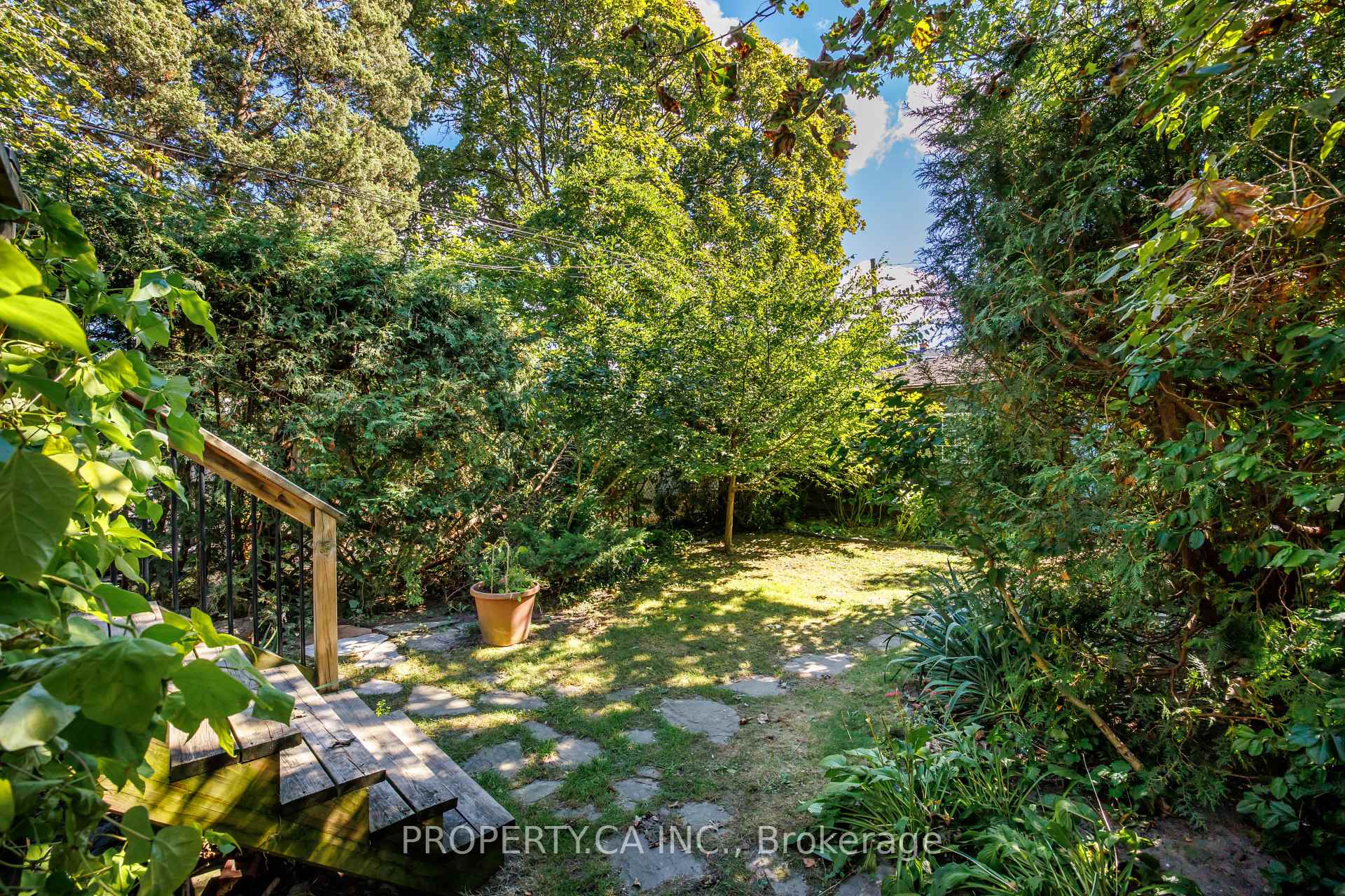 Photo 30 of 131 Pearson Avenue, Toronto, Roncesvalles — HOMEH