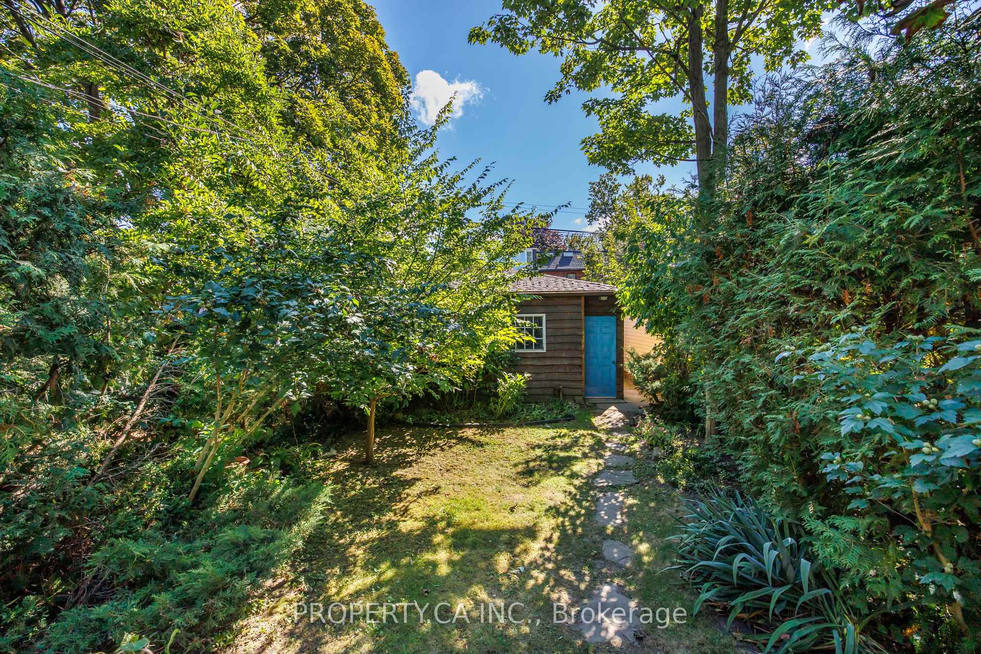 Photo 31 of 131 Pearson Avenue, Toronto, Roncesvalles — HOMEH