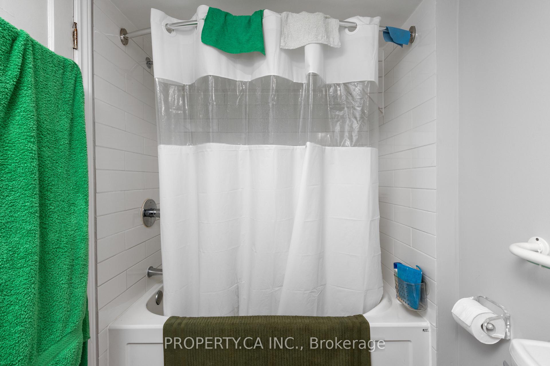 Photo 39 of 131 Pearson Avenue, Toronto, Roncesvalles — HOMEH
