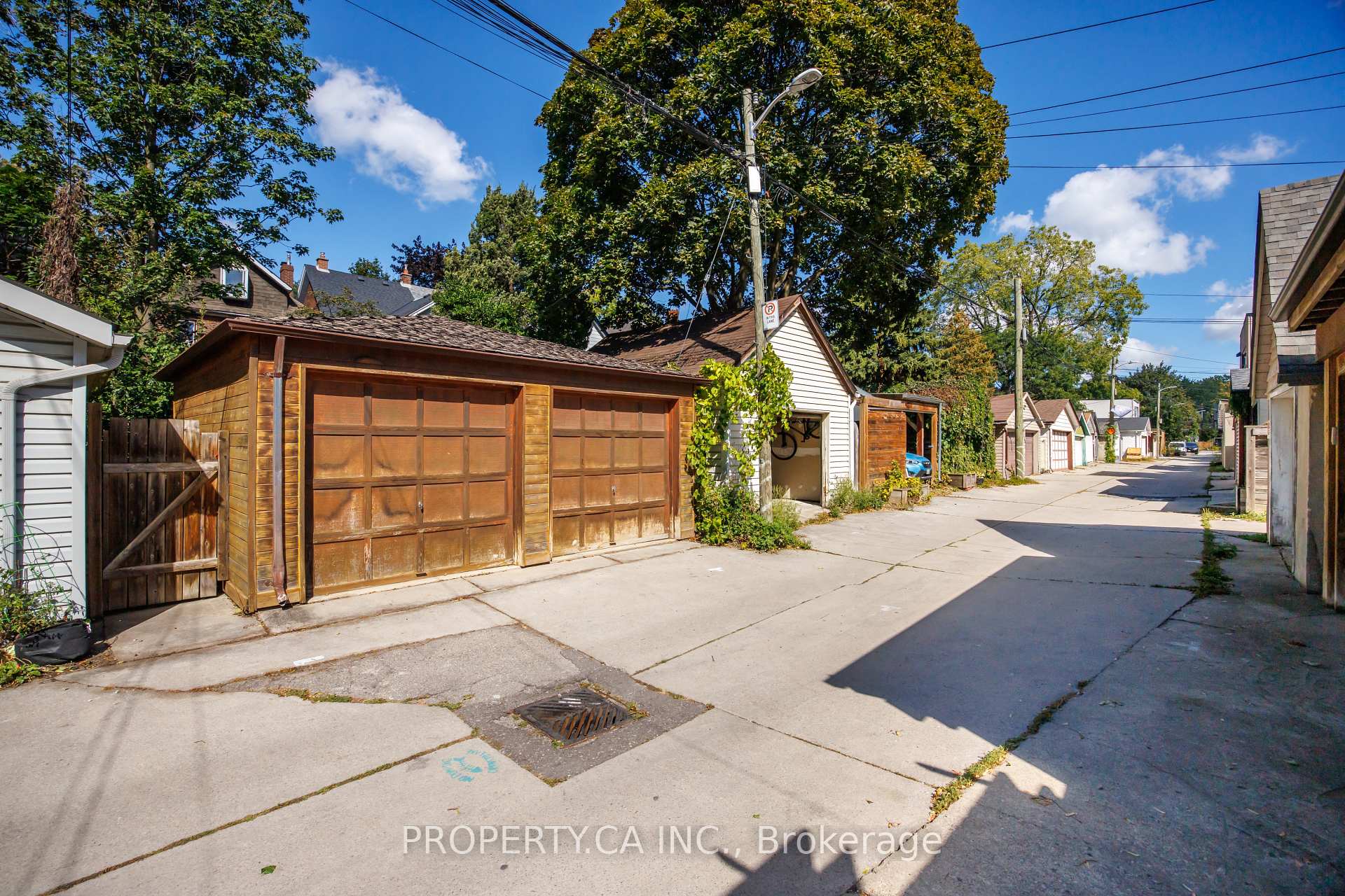 Photo 43 of 131 Pearson Avenue, Toronto, Roncesvalles — HOMEH