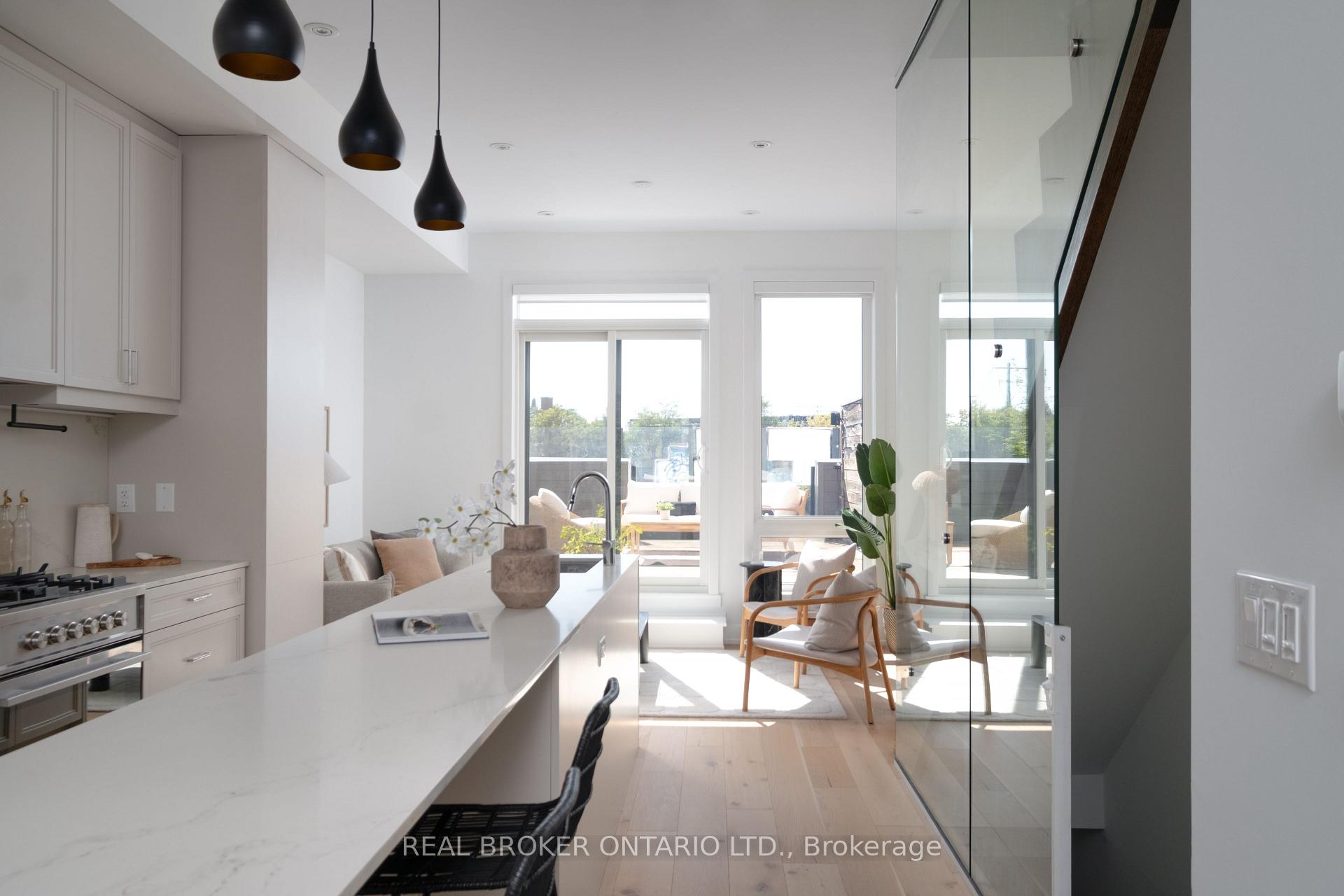 Photo 2 of 62A Perth Avenue, Toronto, Dufferin Grove — HOMEH