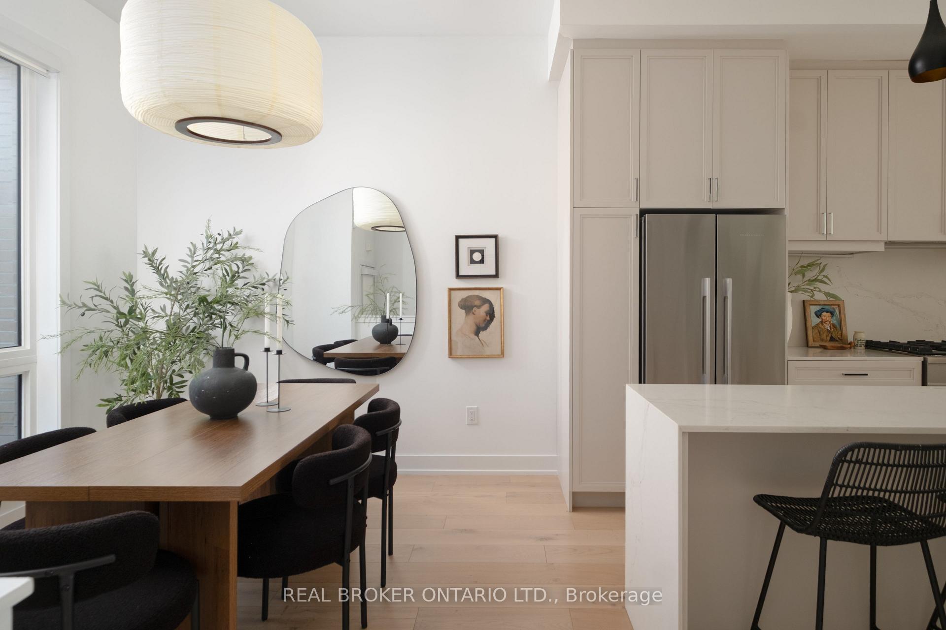 Photo 12 of 62A Perth Avenue, Toronto, Dufferin Grove — HOMEH