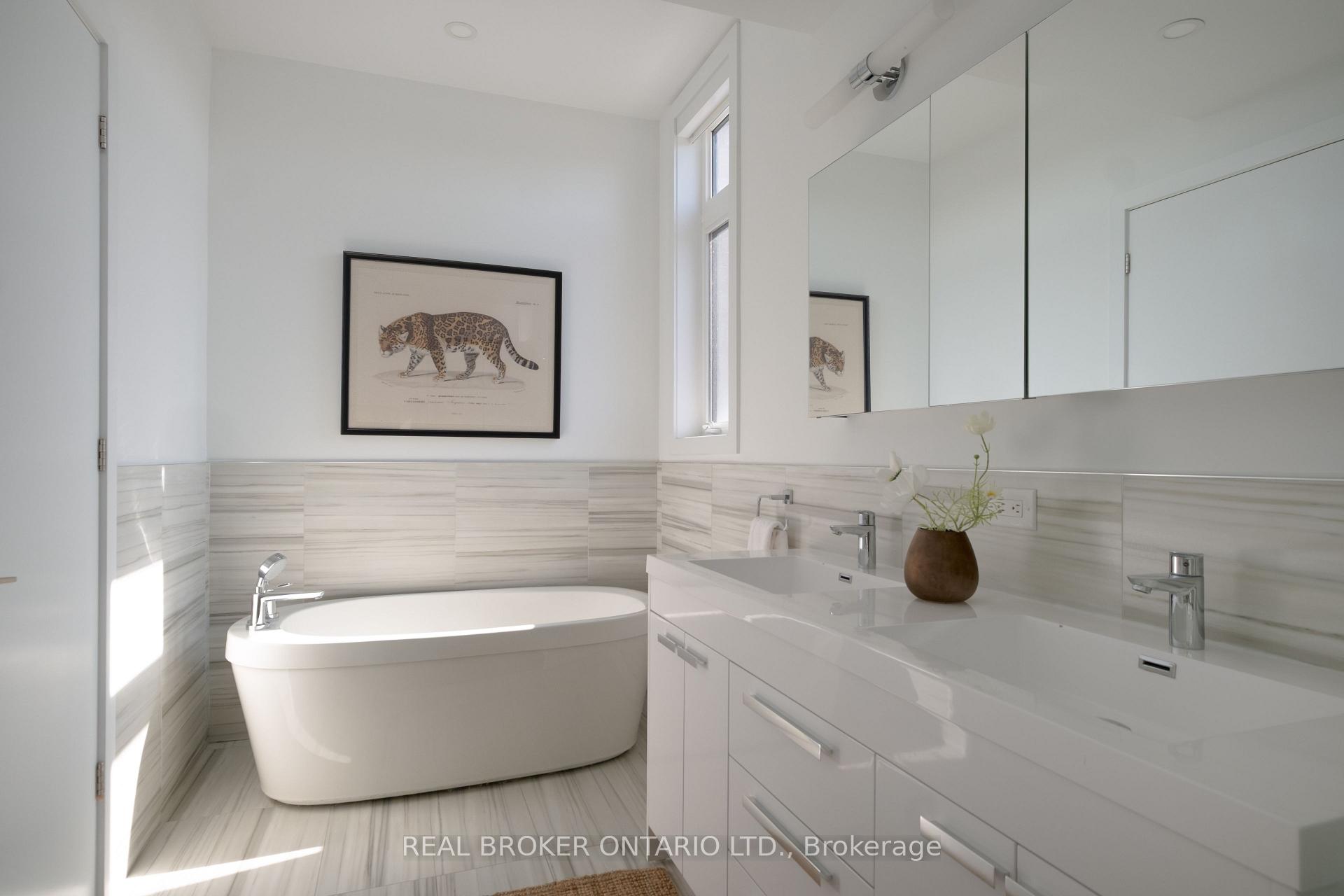 Photo 27 of 62A Perth Avenue, Toronto, Dufferin Grove — HOMEH