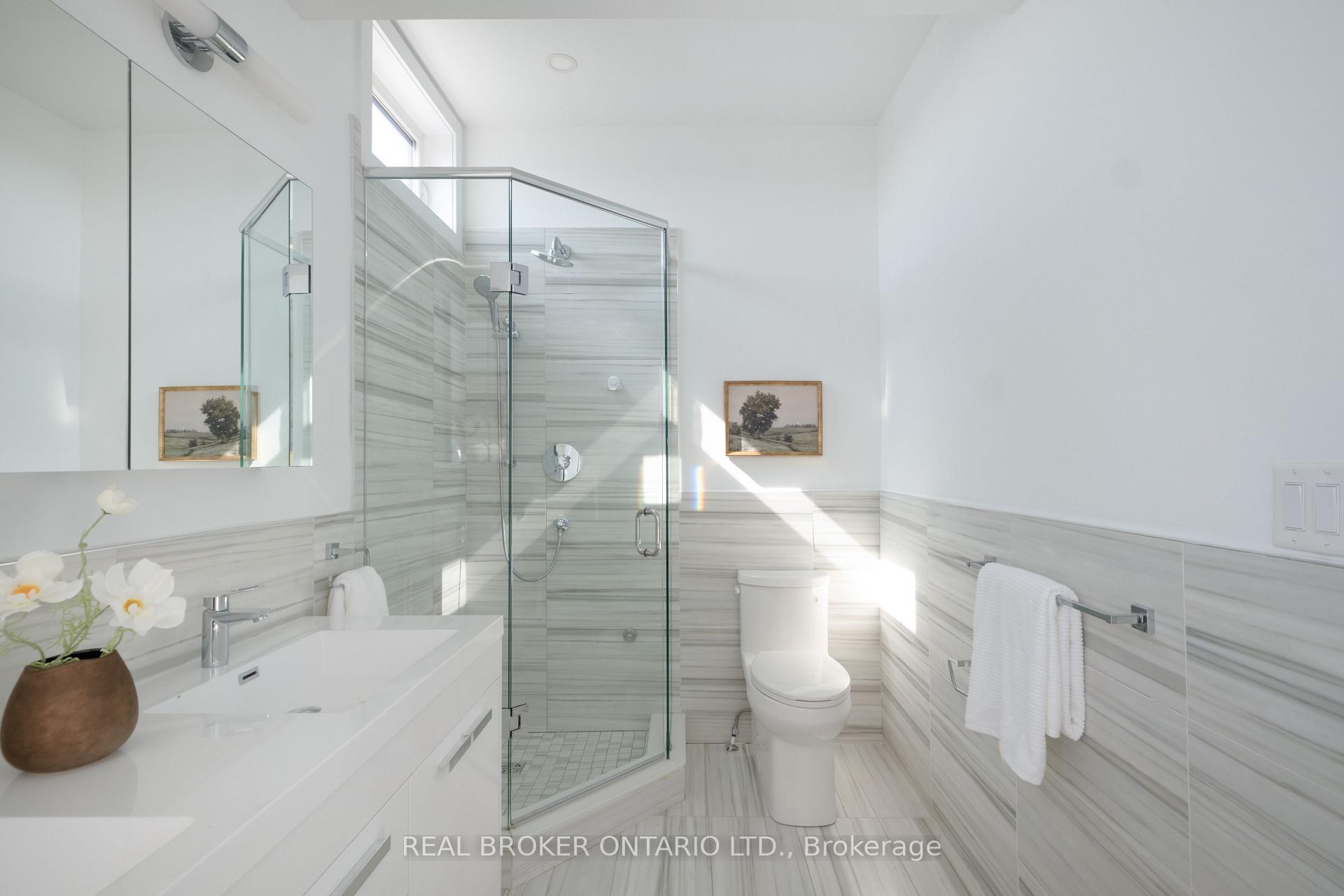 Photo 28 of 62A Perth Avenue, Toronto, Dufferin Grove — HOMEH