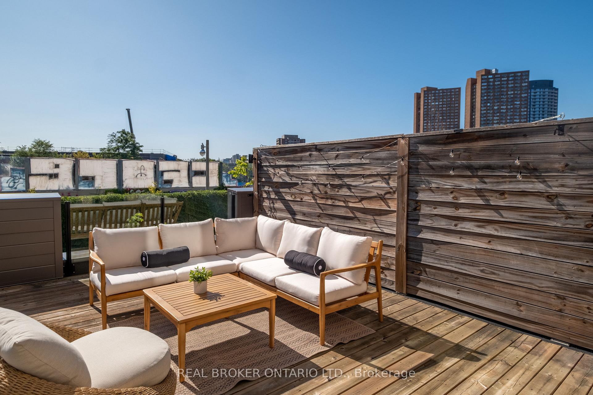Photo 31 of 62A Perth Avenue, Toronto, Dufferin Grove — HOMEH