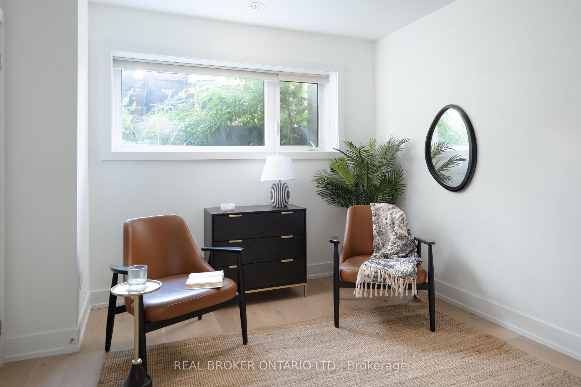 Photo 37 of 62A Perth Avenue, Toronto, Dufferin Grove — HOMEH
