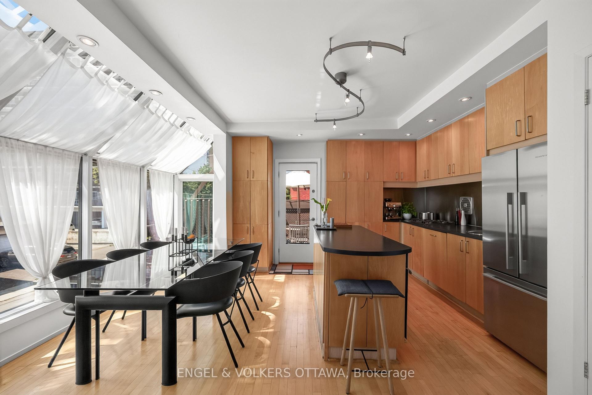 Photo 15 of 73 Gilmour Street, Ottawa, Ottawa Centre/Golden Triangle — HOMEH