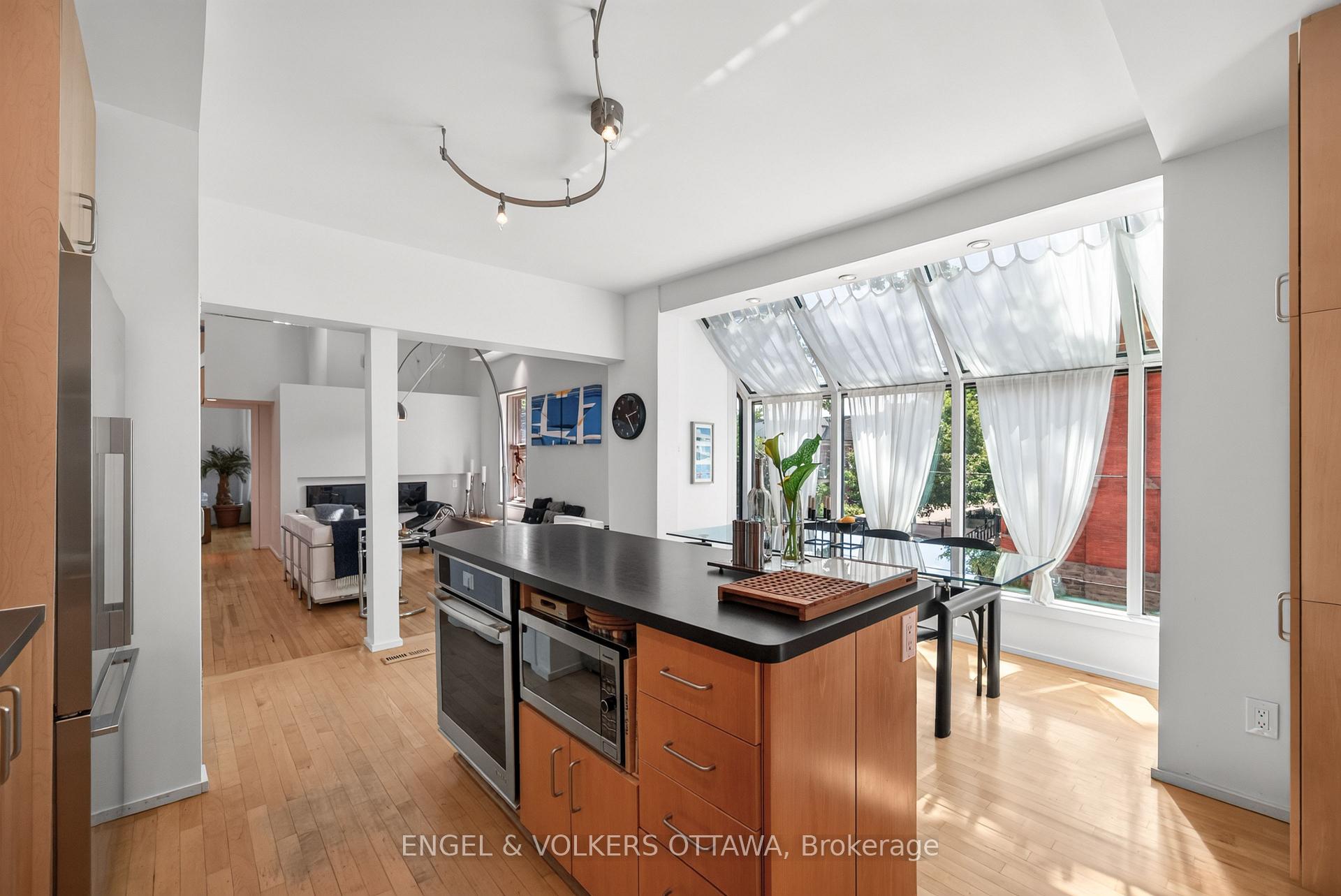 Photo 16 of 73 Gilmour Street, Ottawa, Ottawa Centre/Golden Triangle — HOMEH