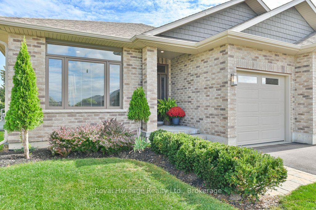 Photo 3 of 54 Hummingbird Drive, Belleville, Thurlow Ward — HOMEH
