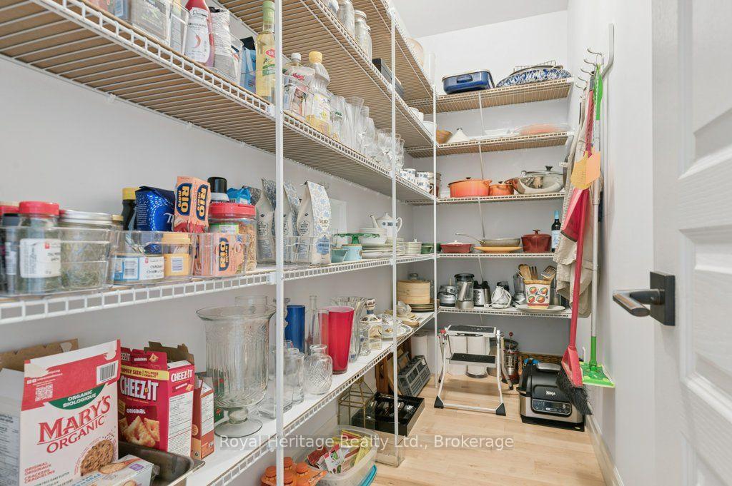 Photo 17 of 54 Hummingbird Drive, Belleville, Thurlow Ward — HOMEH