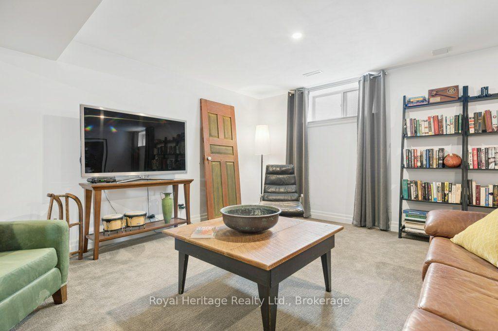 Photo 35 of 54 Hummingbird Drive, Belleville, Thurlow Ward — HOMEH