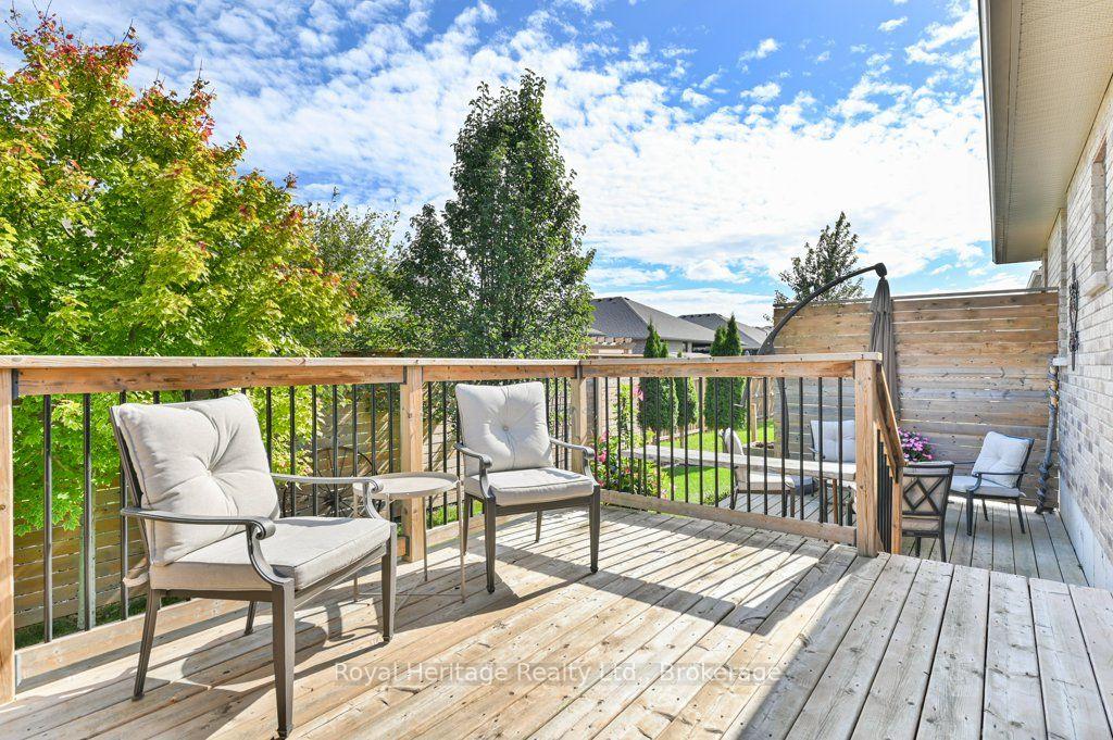 Photo 43 of 54 Hummingbird Drive, Belleville, Thurlow Ward — HOMEH