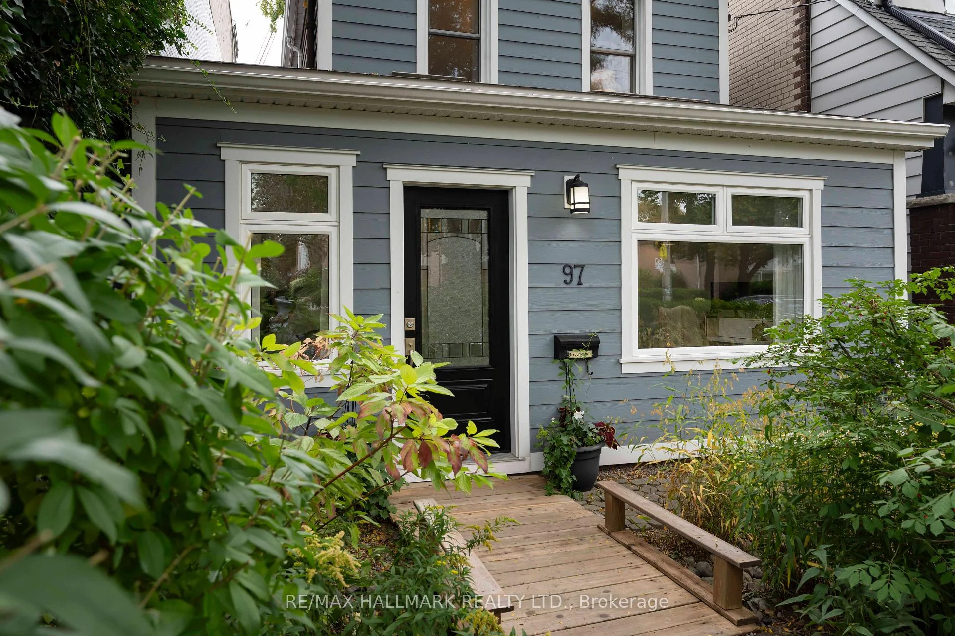 Photo 5 of 97 Coleman Avenue, Toronto, East End-Danforth — HOMEH