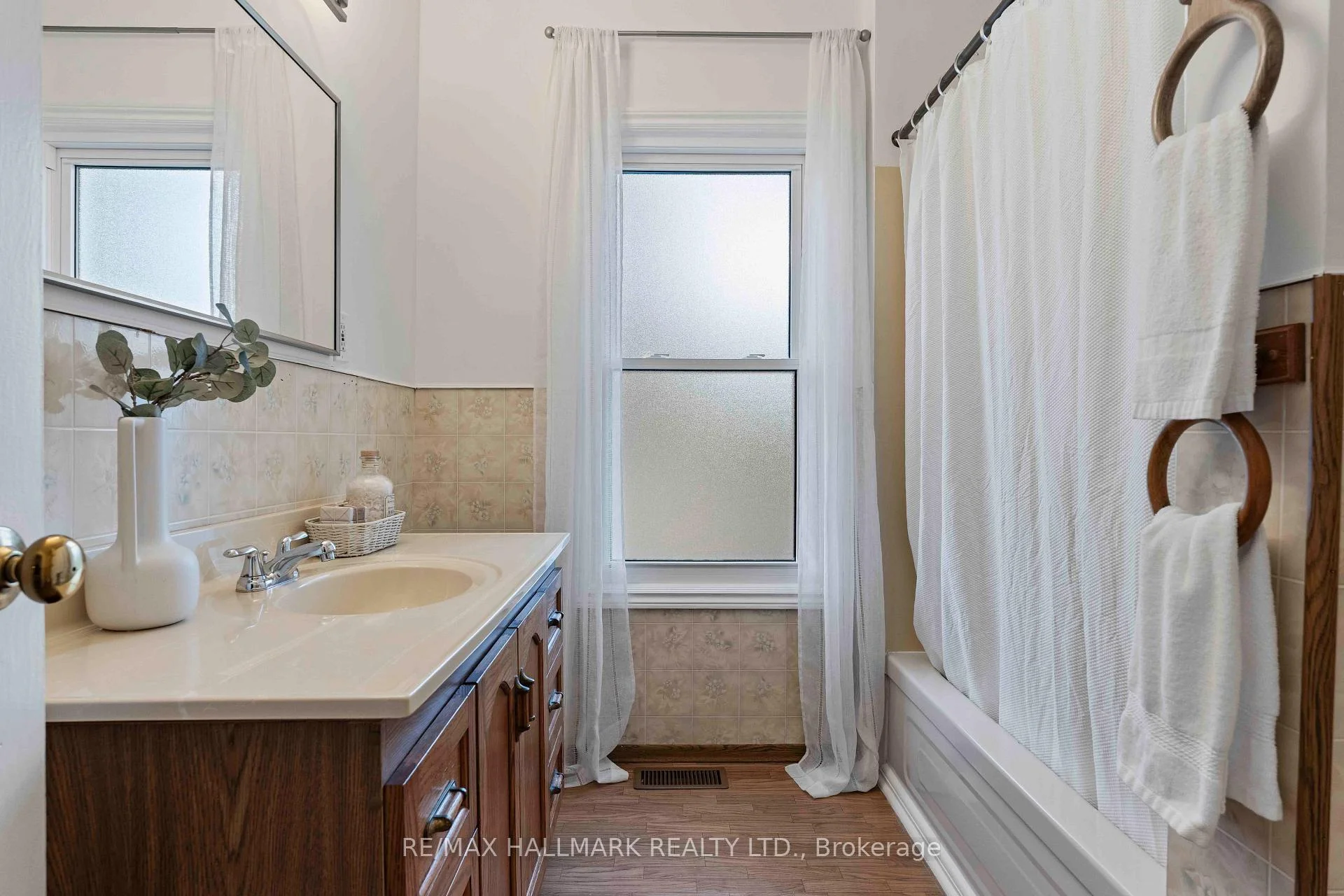 Photo 86 of 97 Coleman Avenue, Toronto, East End-Danforth — HOMEH