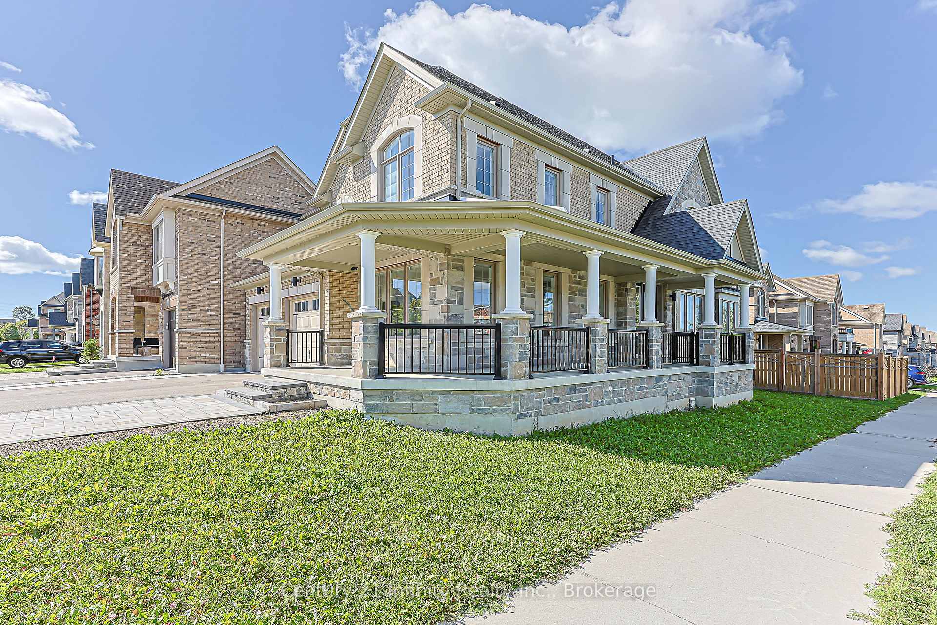 Photo 2 of 2 Gillivary Drive, Whitby, Rural Whitby — HOMEH