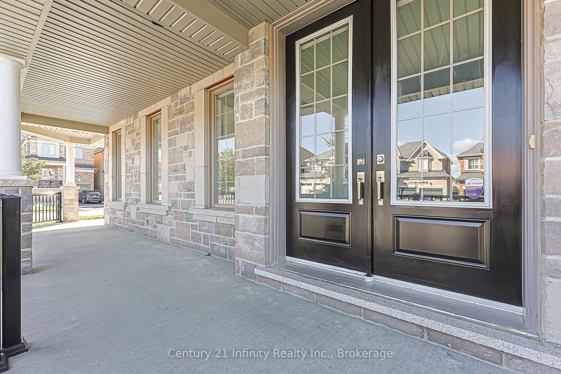 Photo 5 of 2 Gillivary Drive, Whitby, Rural Whitby — HOMEH