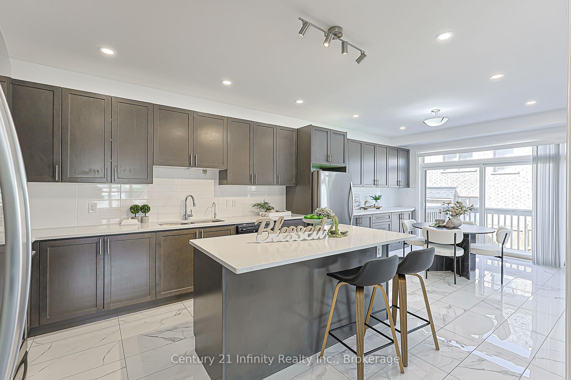 Photo 19 of 2 Gillivary Drive, Whitby, Rural Whitby — HOMEH