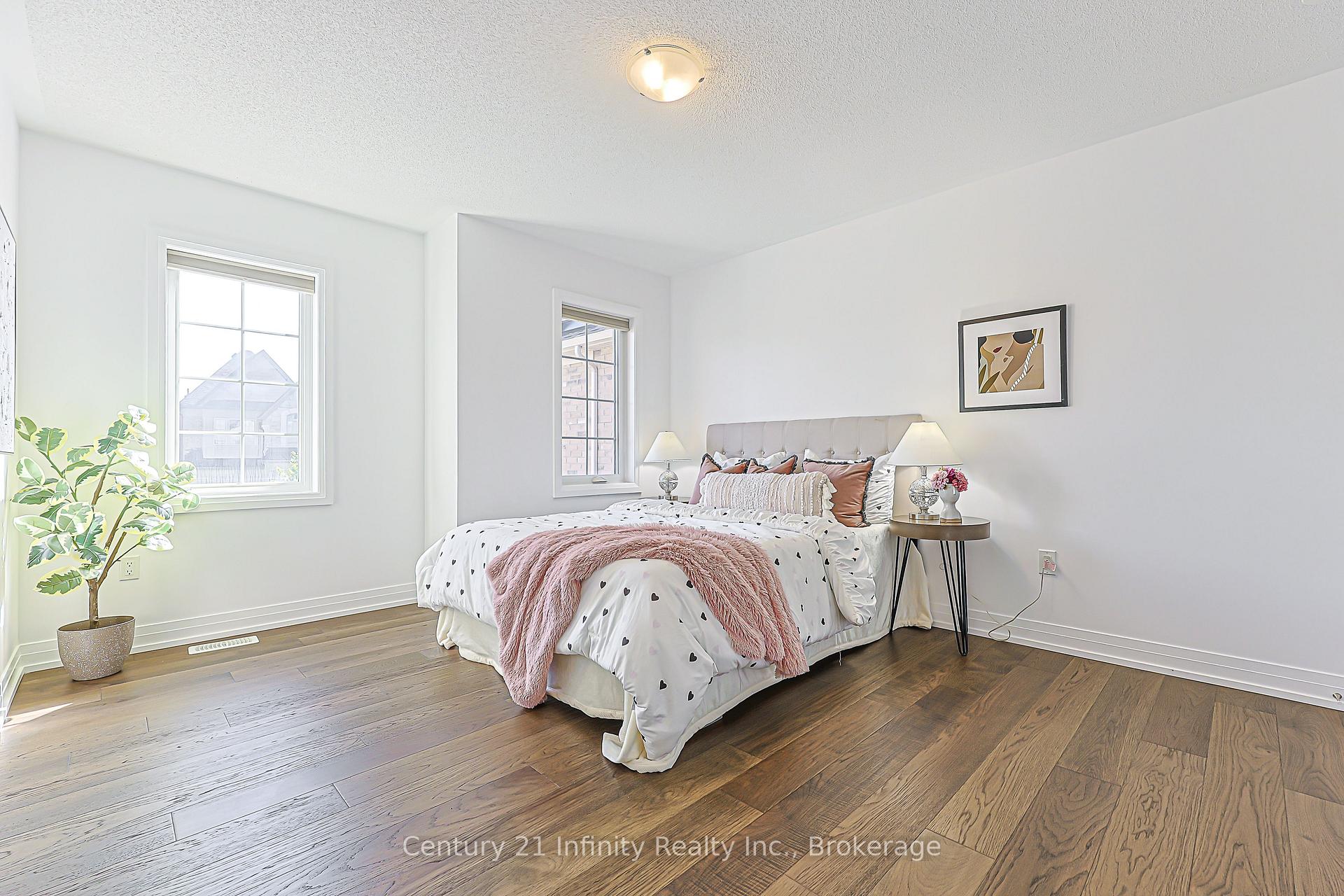 Photo 33 of 2 Gillivary Drive, Whitby, Rural Whitby — HOMEH
