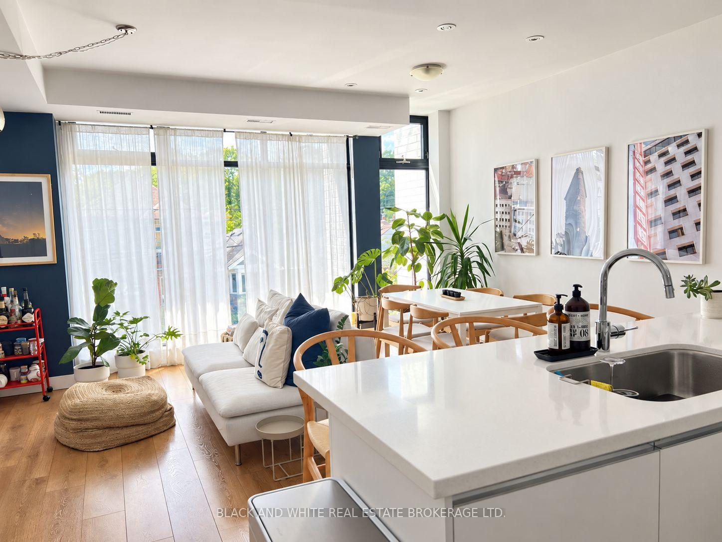 Photo 2 of Unit 209, 441 Jane Street, Toronto, Runnymede-Bloor West Village — HOMEH