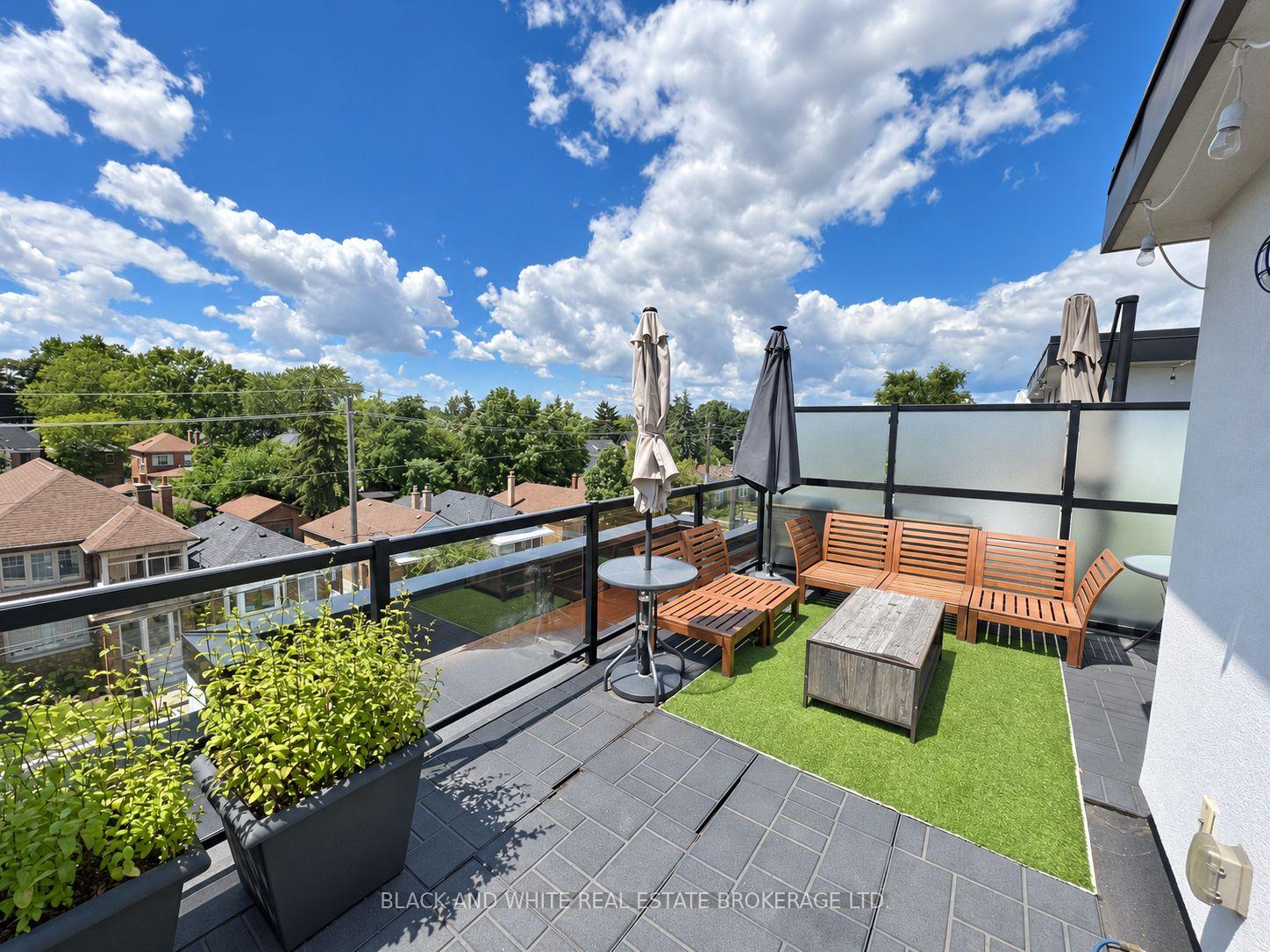 Photo 13 of Unit 209, 441 Jane Street, Toronto, Runnymede-Bloor West Village — HOMEH