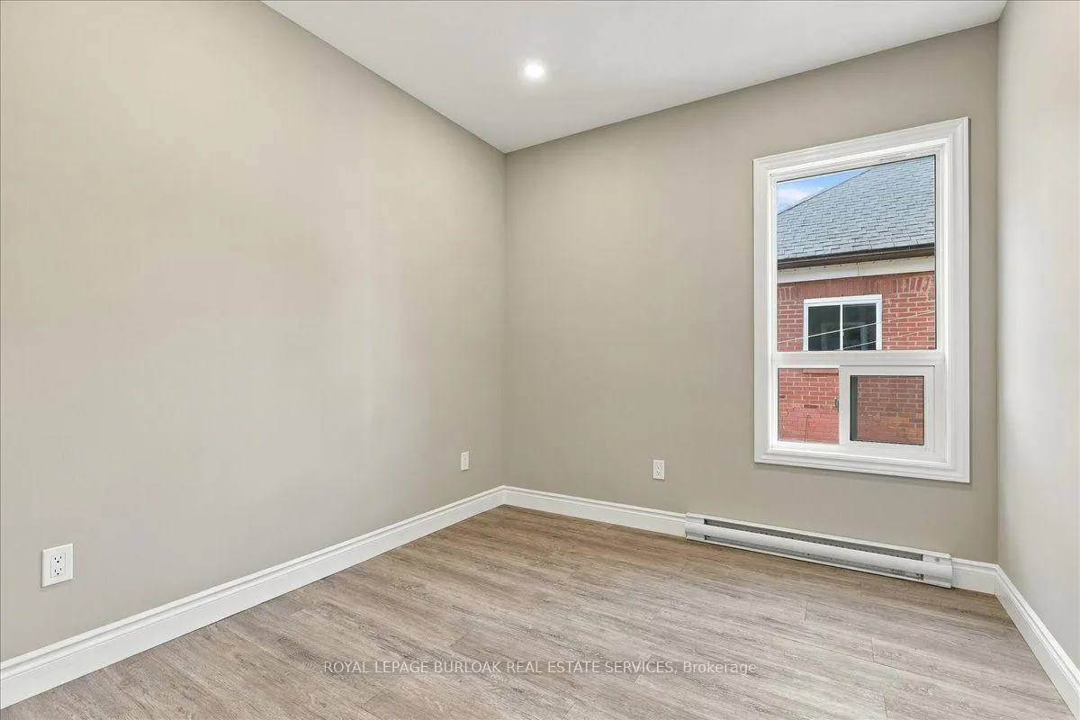 Photo 8 of Unit Upper, 17 Eby Street S, Kitchener, Cedar Hill — HOMEH