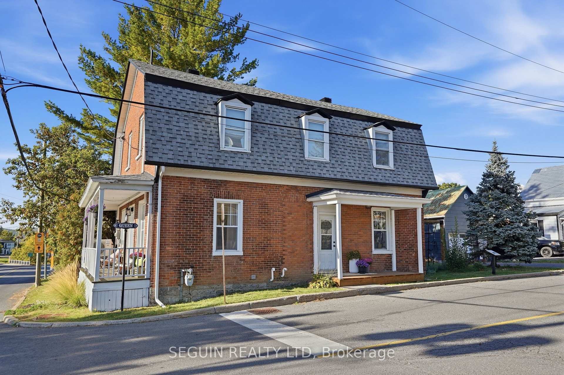 Photo 3 of 31 John Street, Champlain, L'Orignal — HOMEH
