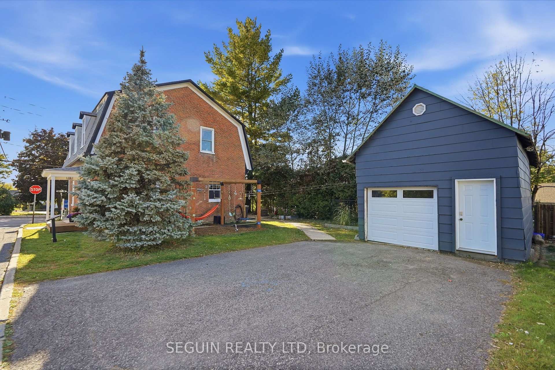 Photo 6 of 31 John Street, Champlain, L'Orignal — HOMEH