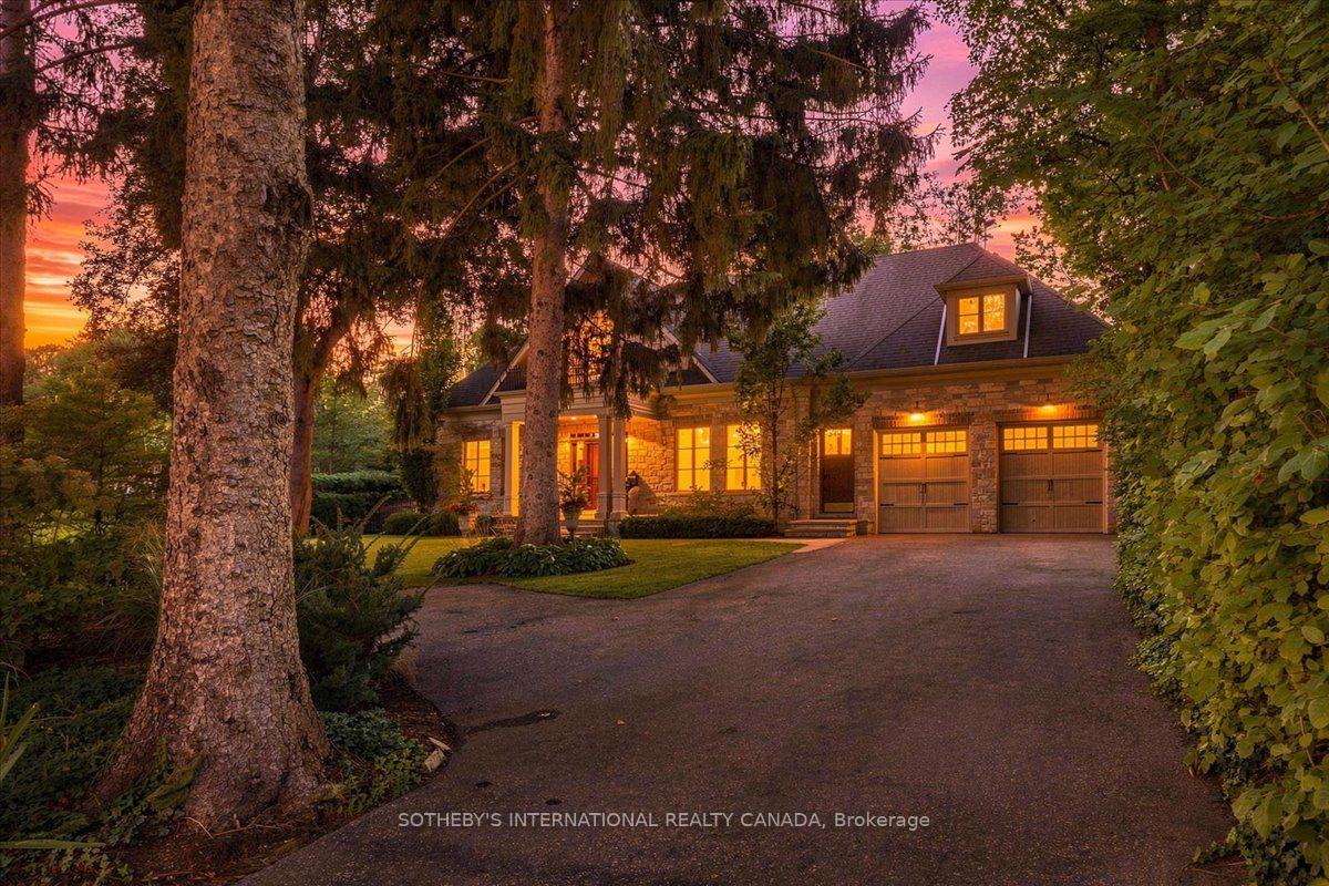 Photo 2 of 167 Pinewood Trail, Mississauga, Mineola — HOMEH