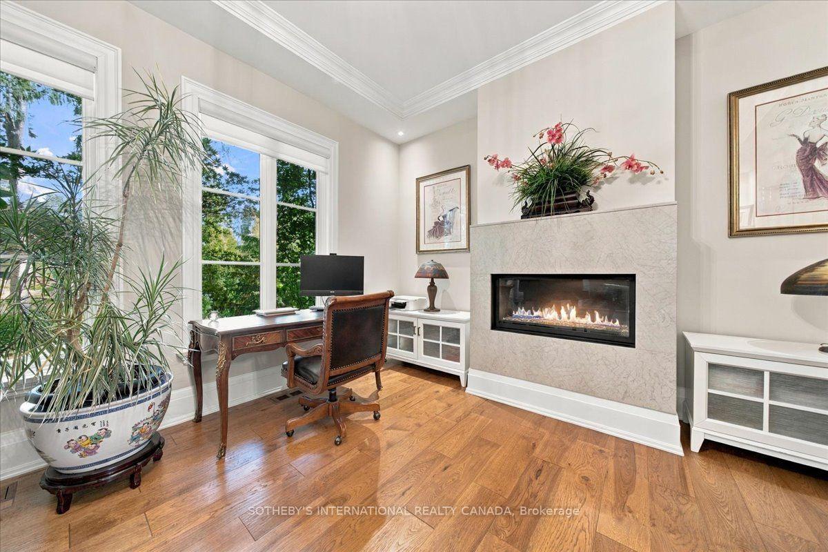 Photo 7 of 167 Pinewood Trail, Mississauga, Mineola — HOMEH