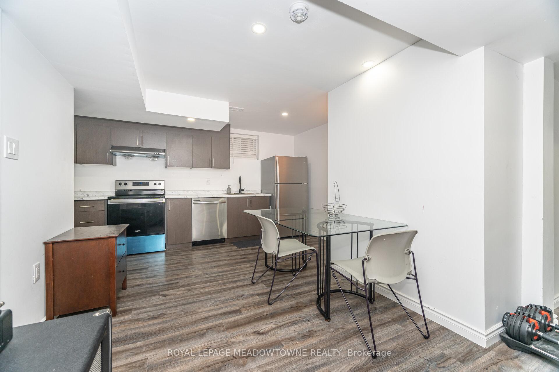 Photo 36 of 301 Ridley Crescent, Southgate — HOMEH