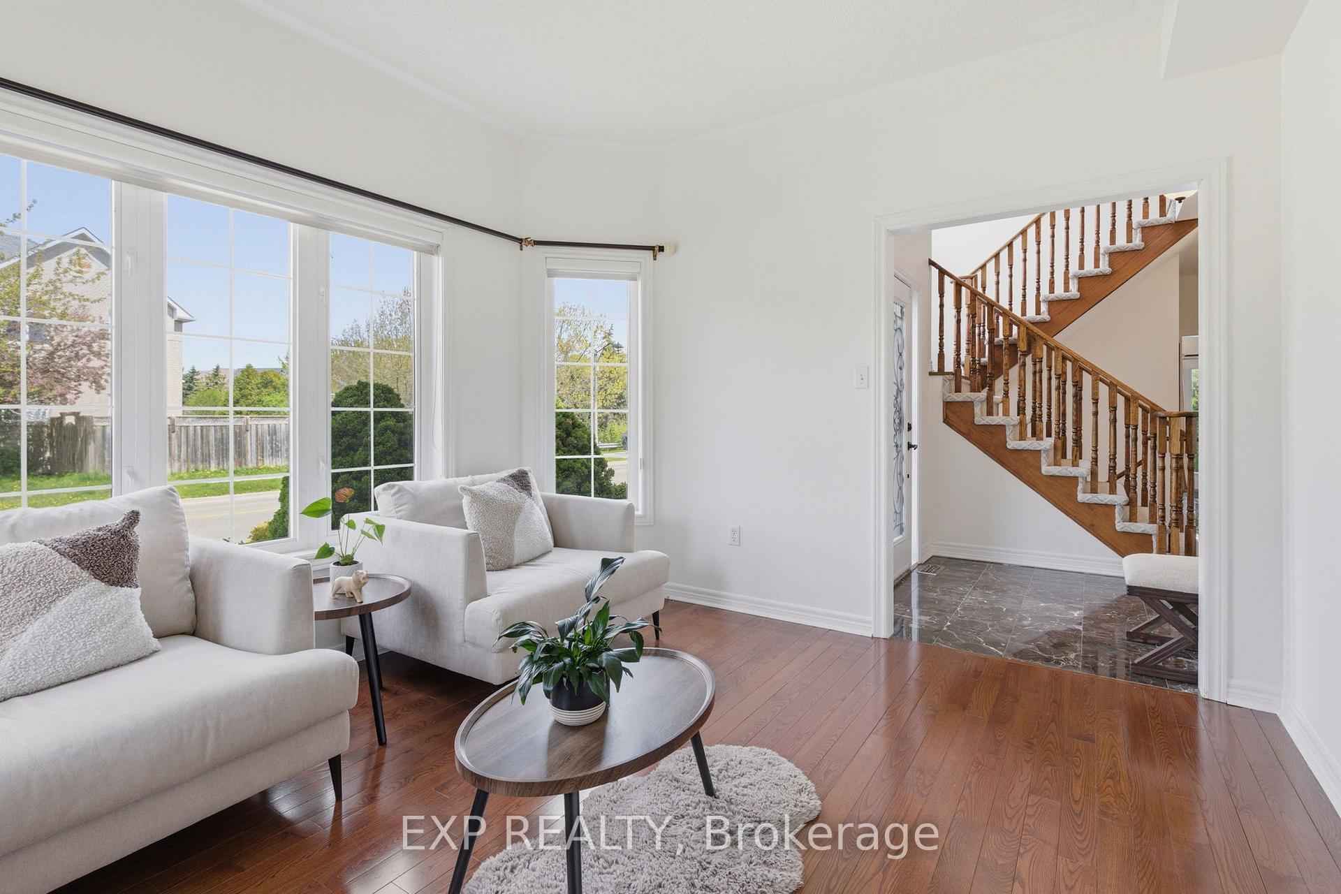 Photo 7 of 2137 Frontier Drive, Oakville, West Oak Trails — HOMEH