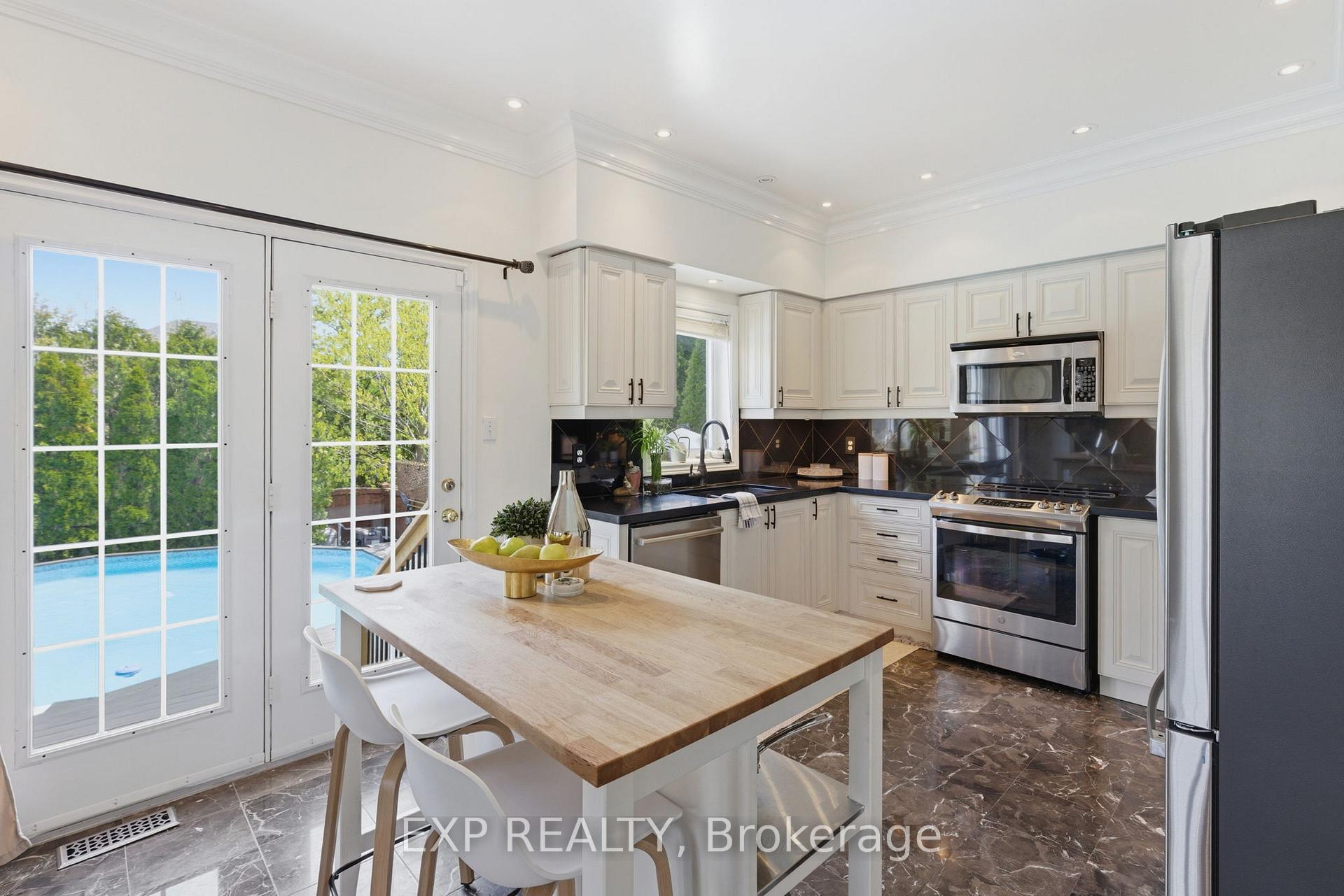 Photo 15 of 2137 Frontier Drive, Oakville, West Oak Trails — HOMEH