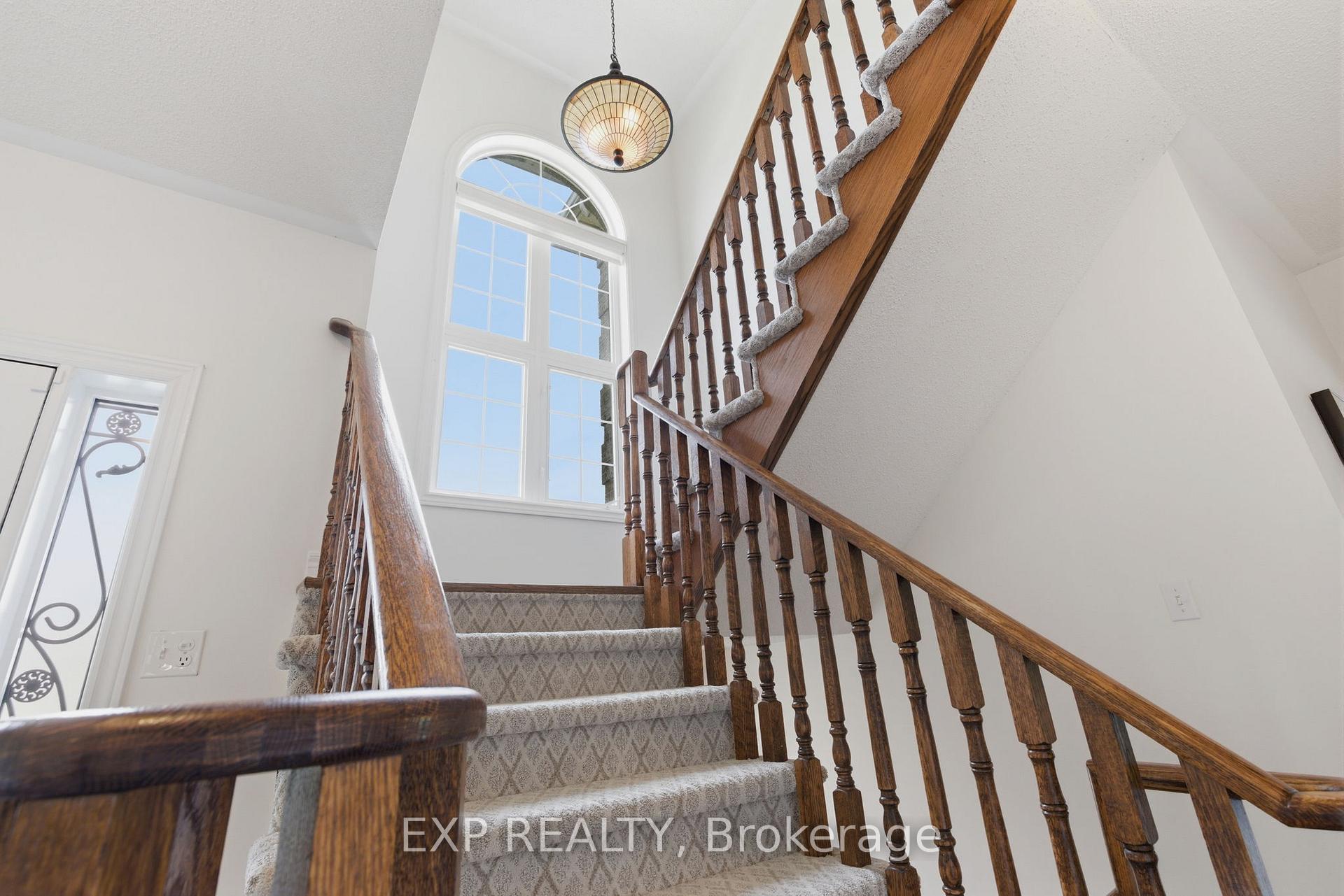 Photo 19 of 2137 Frontier Drive, Oakville, West Oak Trails — HOMEH