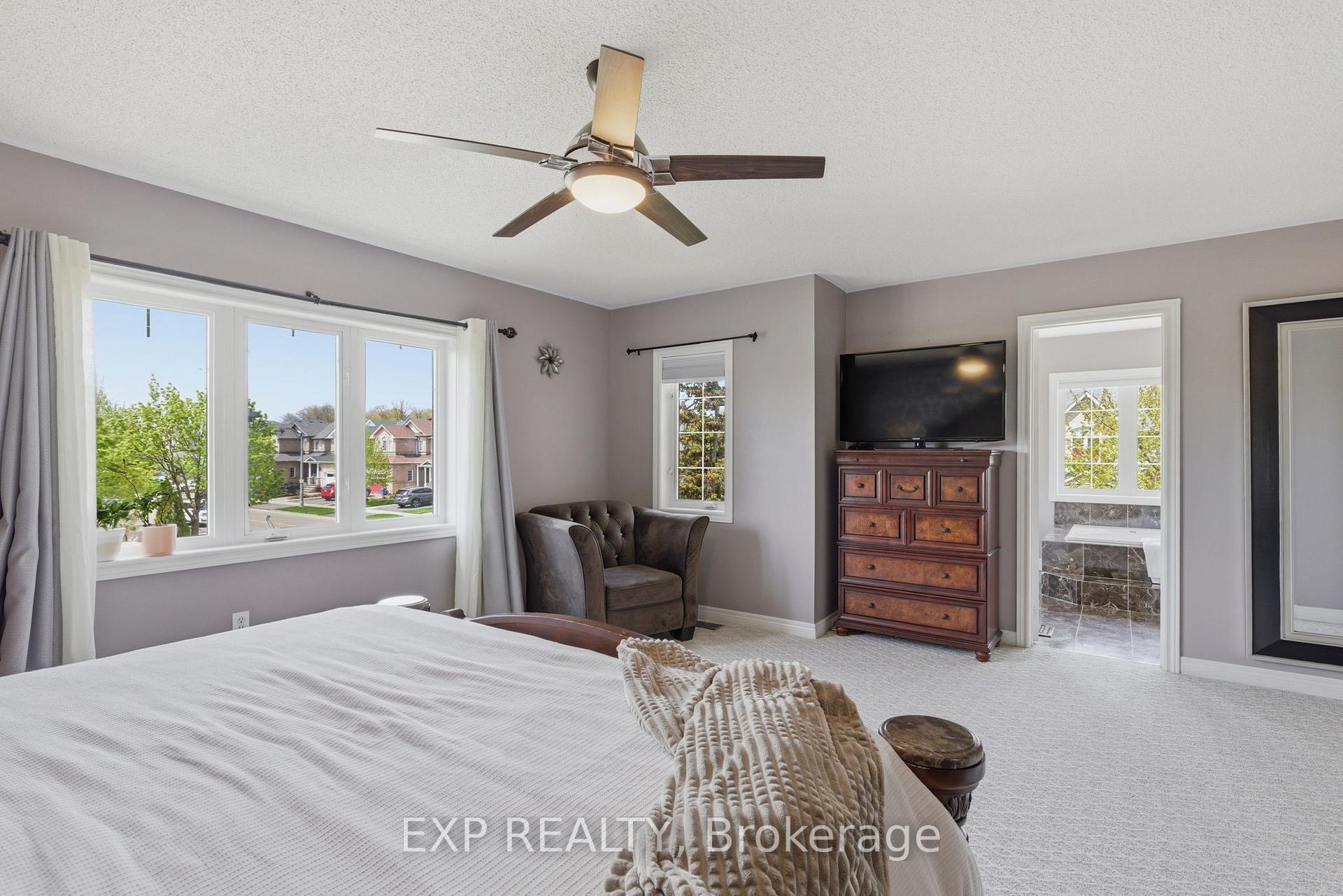 Photo 23 of 2137 Frontier Drive, Oakville, West Oak Trails — HOMEH