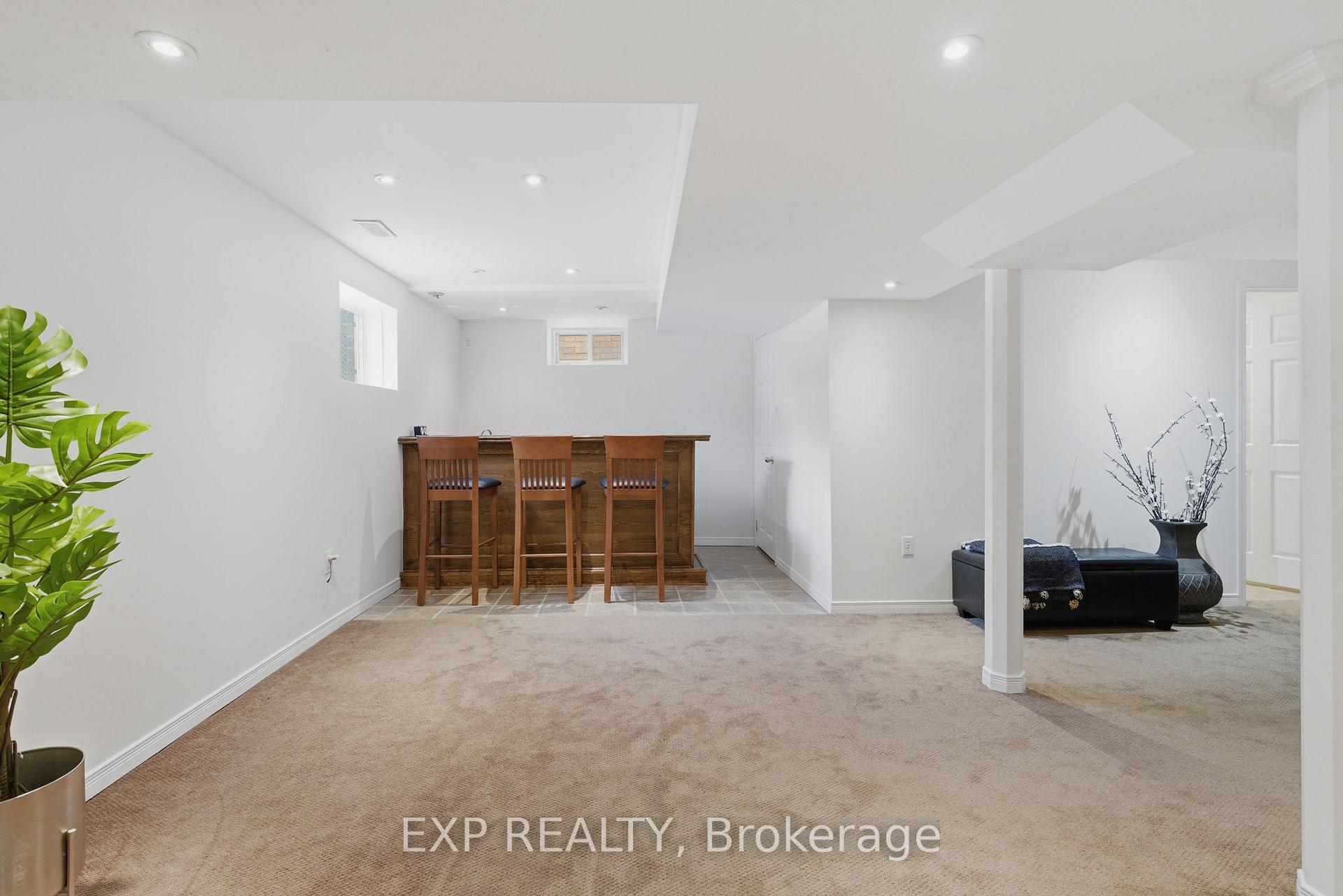 Photo 35 of 2137 Frontier Drive, Oakville, West Oak Trails — HOMEH