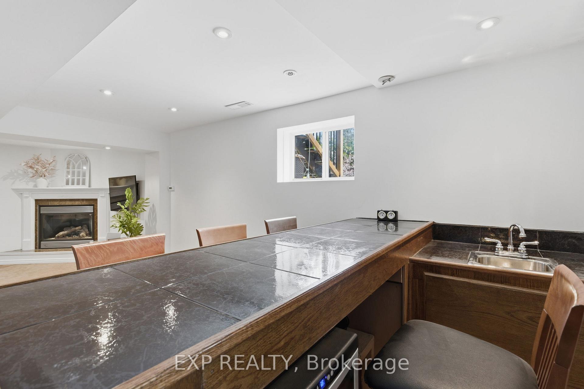 Photo 36 of 2137 Frontier Drive, Oakville, West Oak Trails — HOMEH